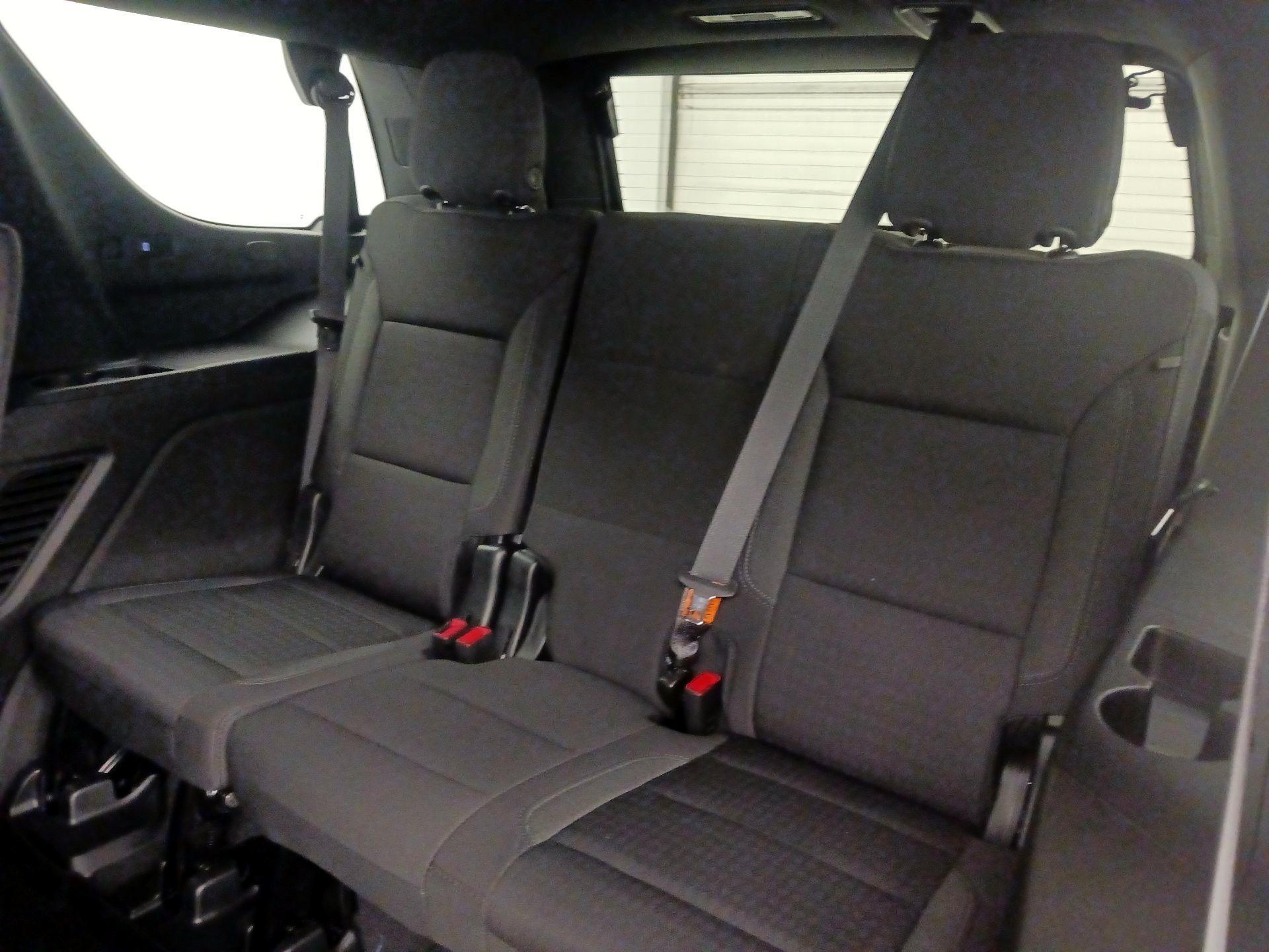 Thumbnail: 2023 Chevrolet Tahoe - 20