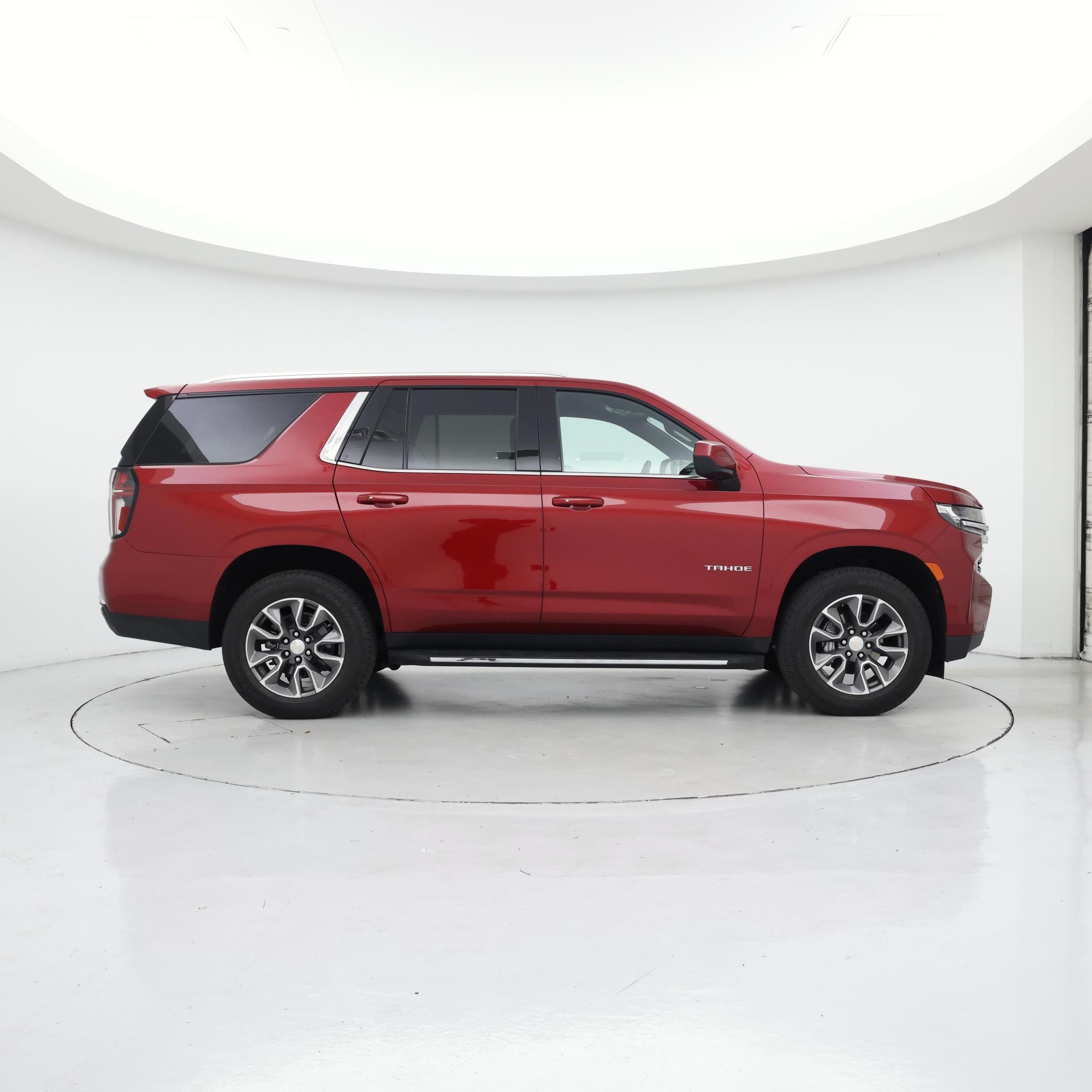 Thumbnail: 2023 Chevrolet Tahoe - 7