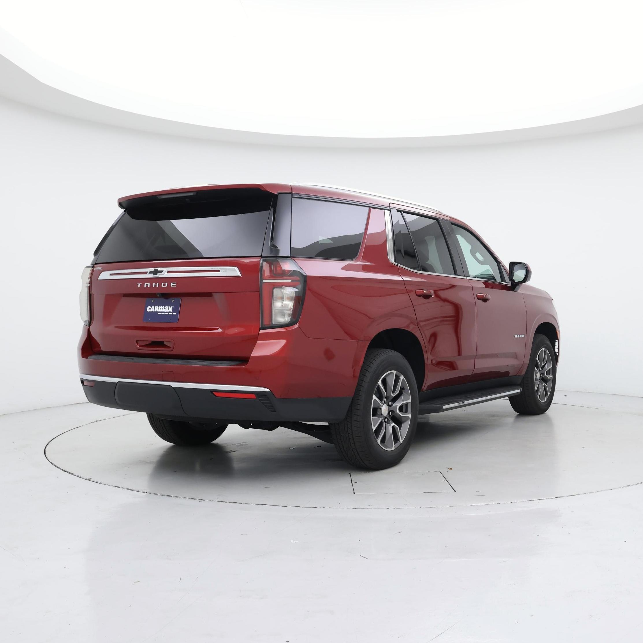 Thumbnail: 2023 Chevrolet Tahoe - 8