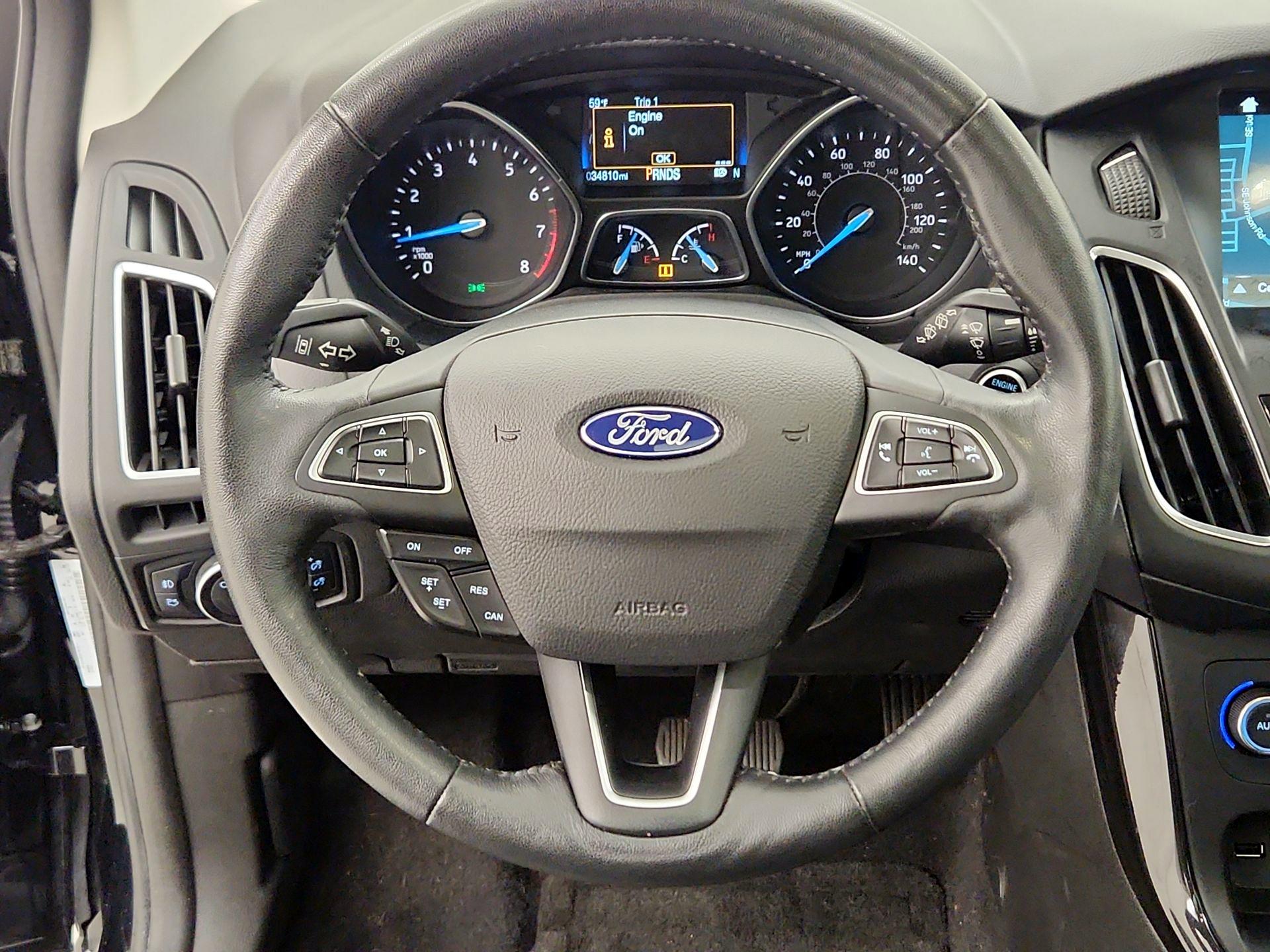 Thumbnail: 2017 Ford Focus - 10