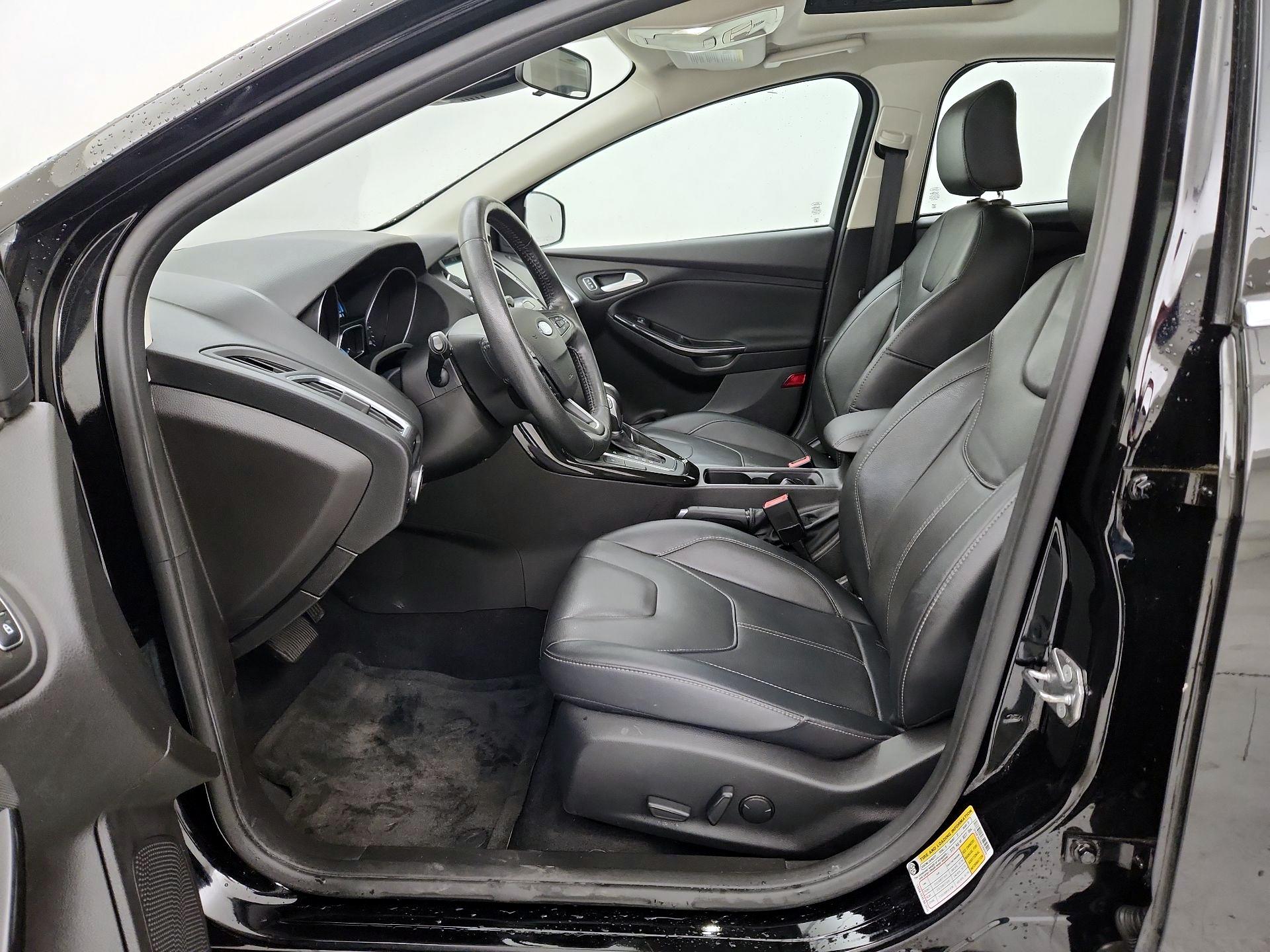 Thumbnail: 2017 Ford Focus - 11