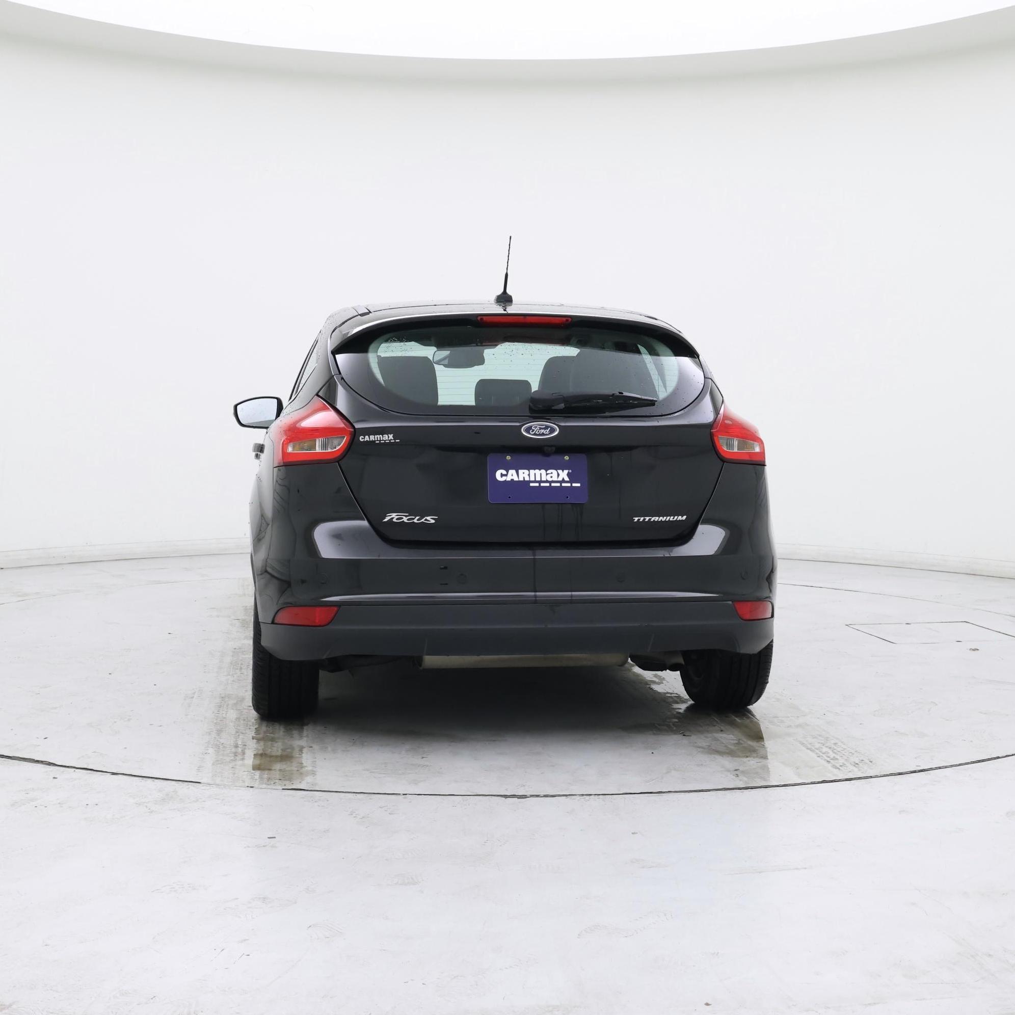 Thumbnail: 2017 Ford Focus - 6