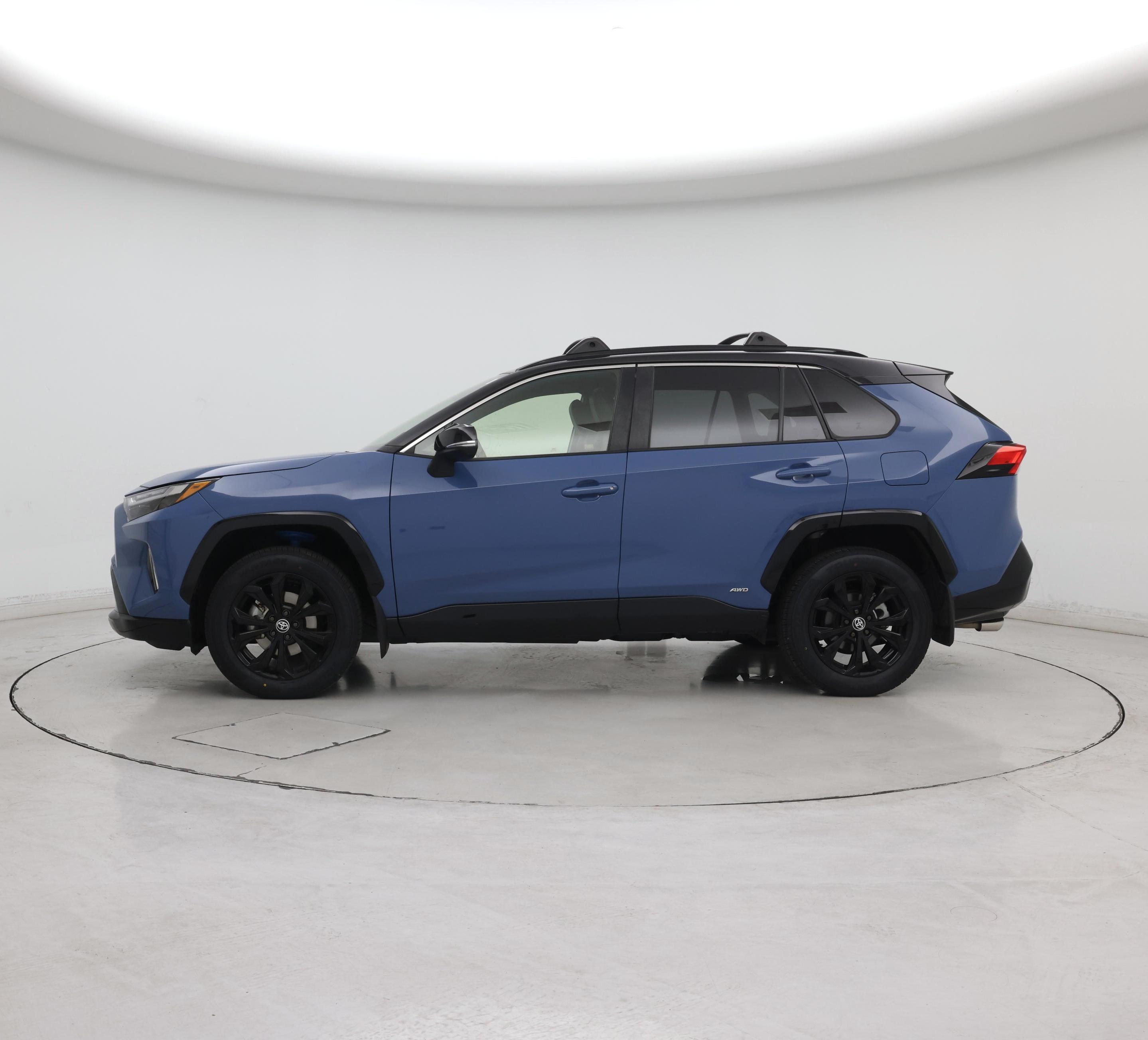 Thumbnail: 2023 Toyota RAV4 - 3