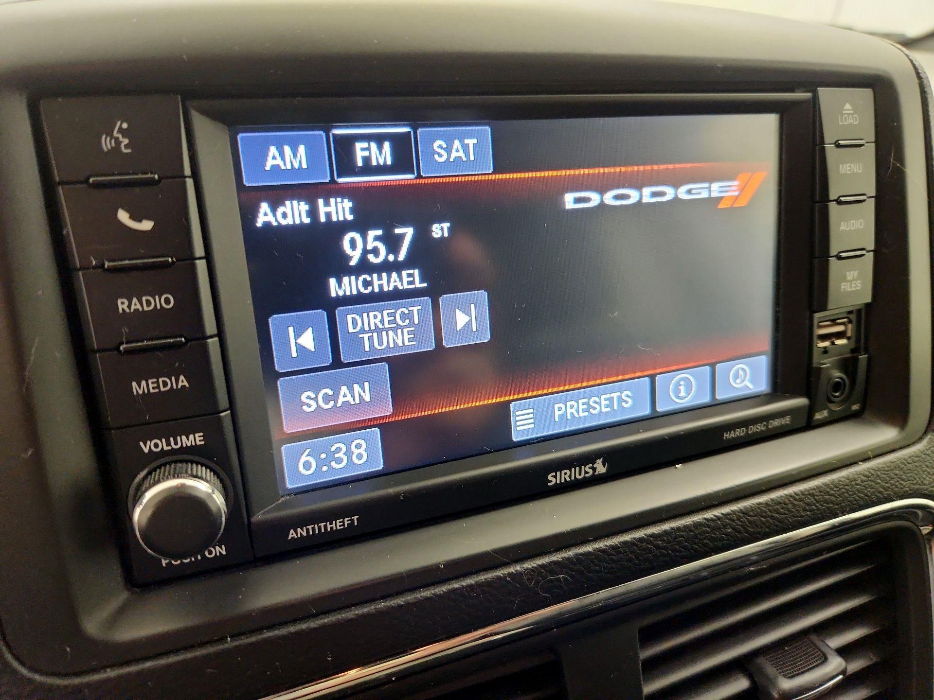 Thumbnail: 2019 Dodge Grand Caravan - 15