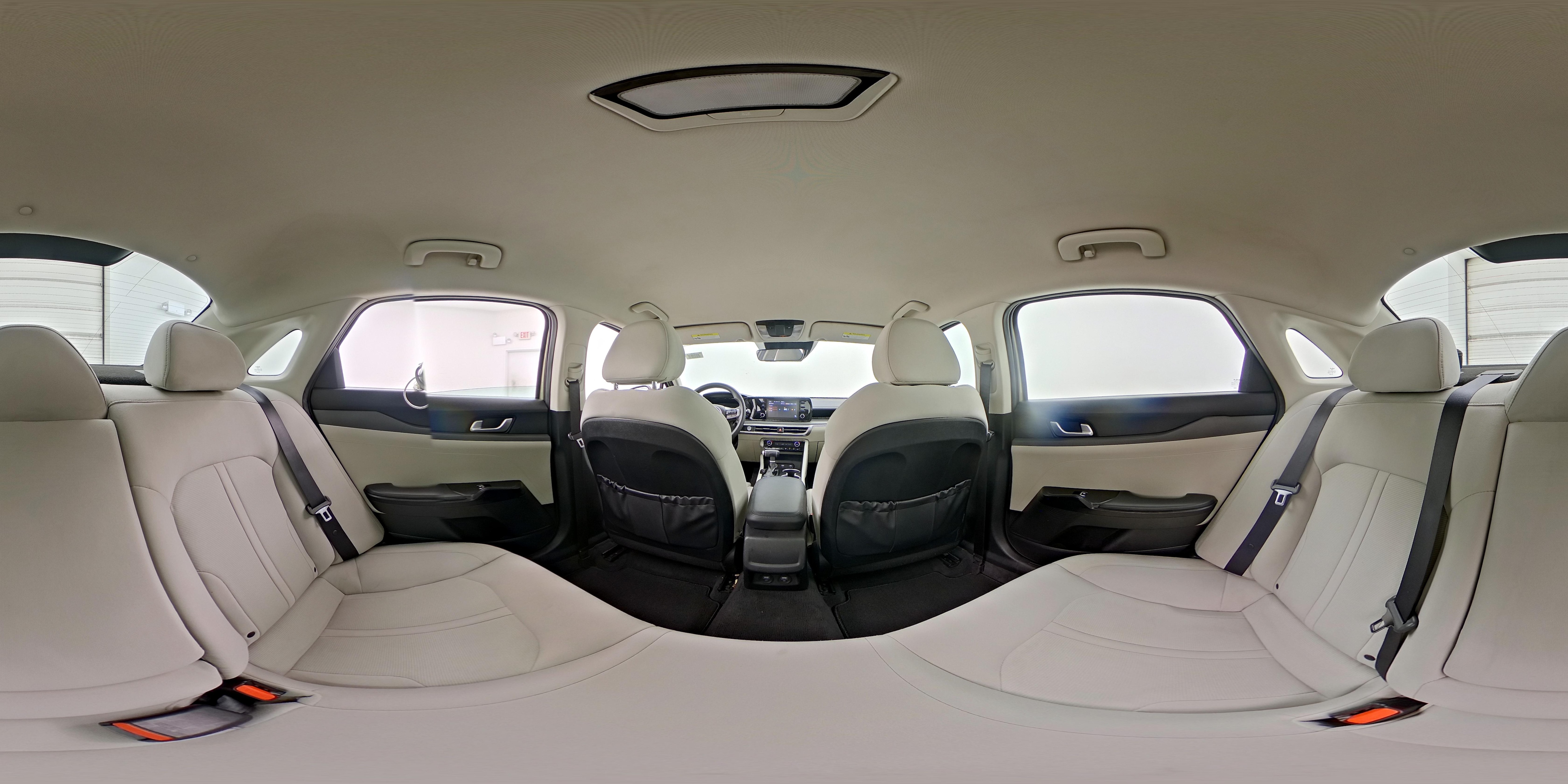 2022 Kia K5 LXS - Photo 25