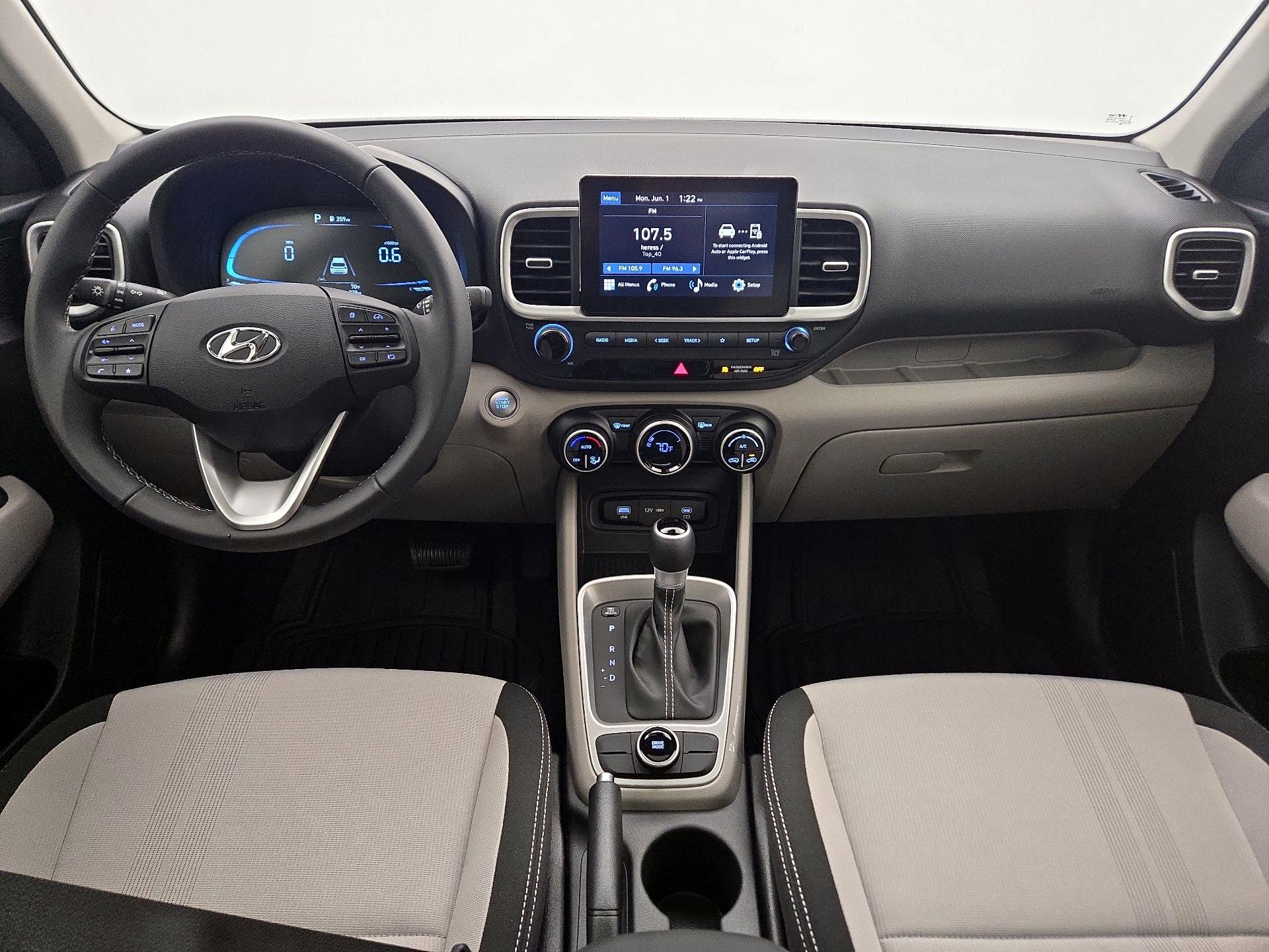 Thumbnail: 2025 Hyundai Venue - 9