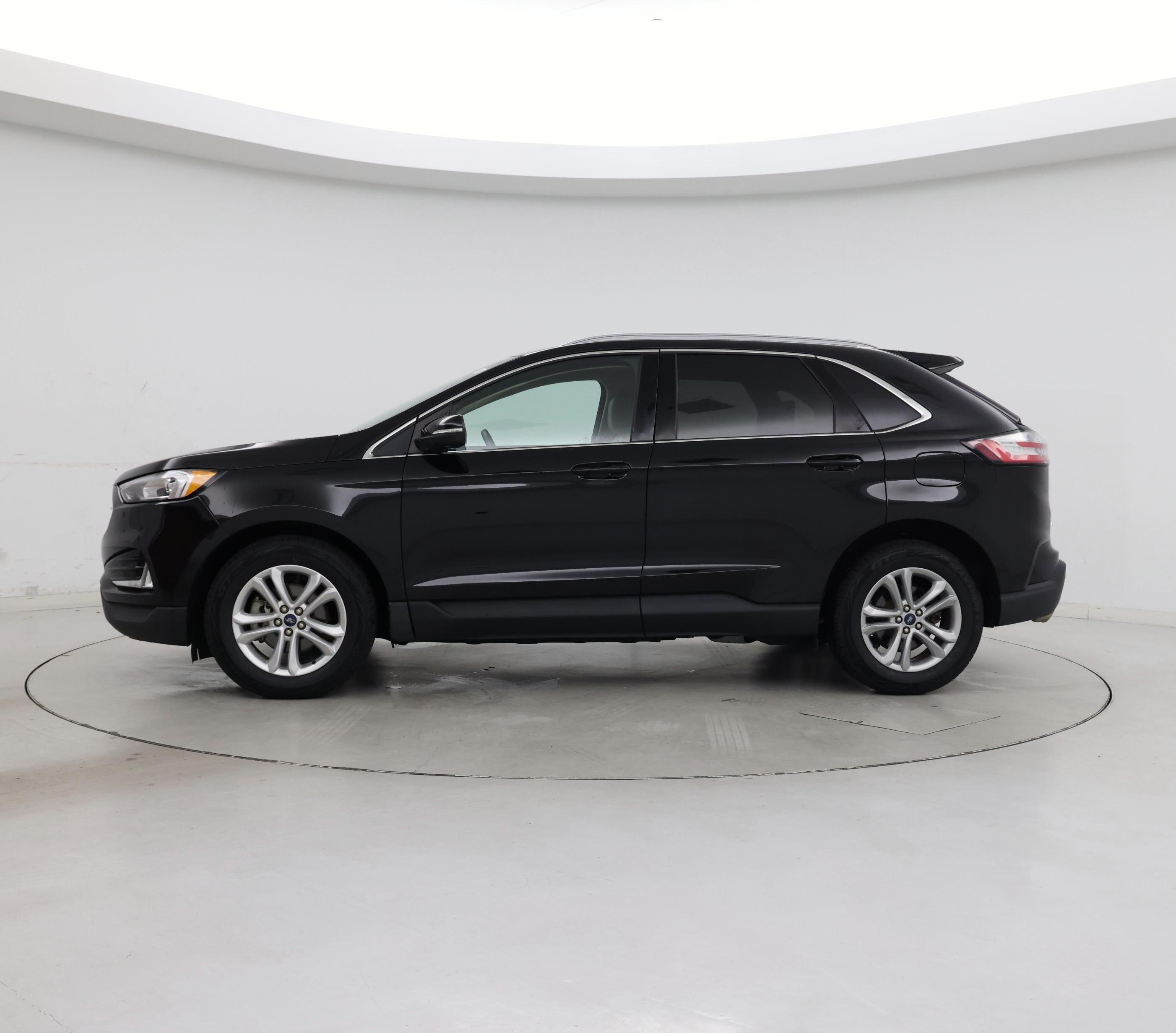 Thumbnail: 2020 Ford Edge - 3