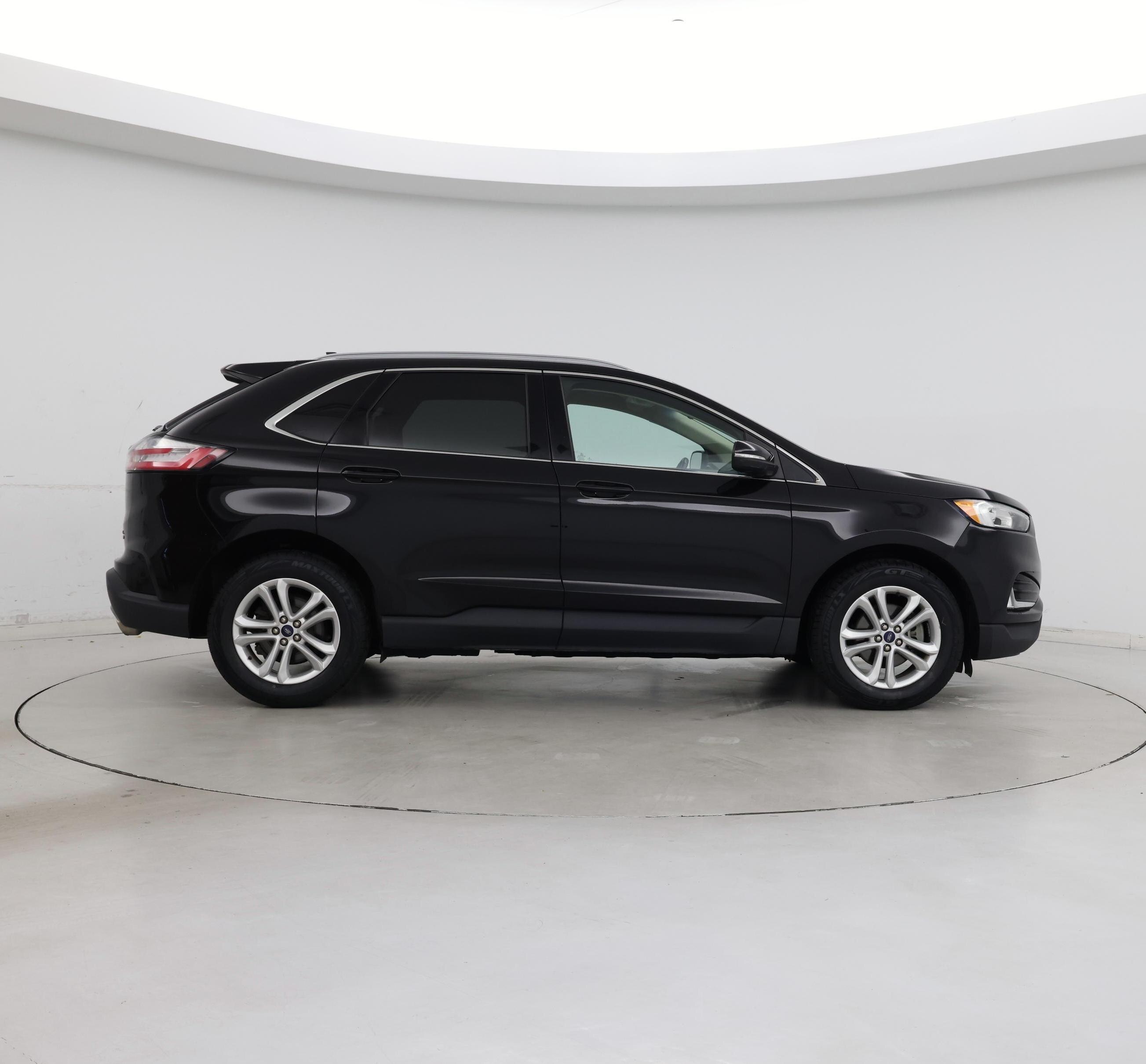 Thumbnail: 2020 Ford Edge - 7