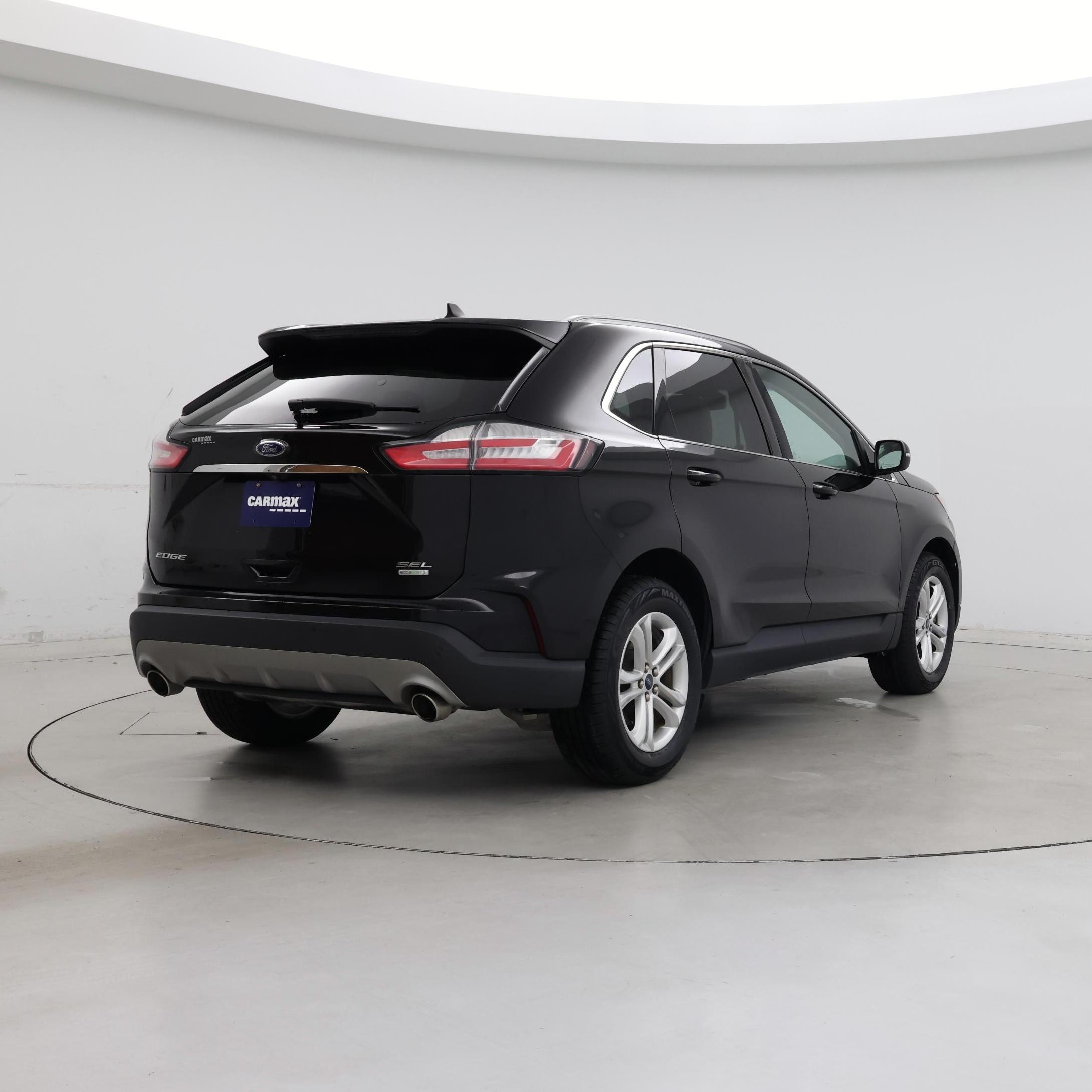 Thumbnail: 2020 Ford Edge - 8
