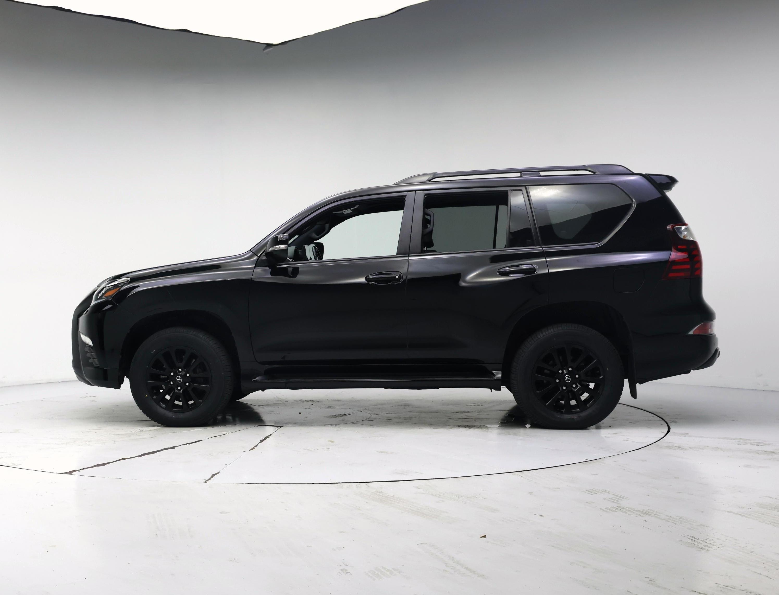 Thumbnail: 2022 Lexus GX - 3
