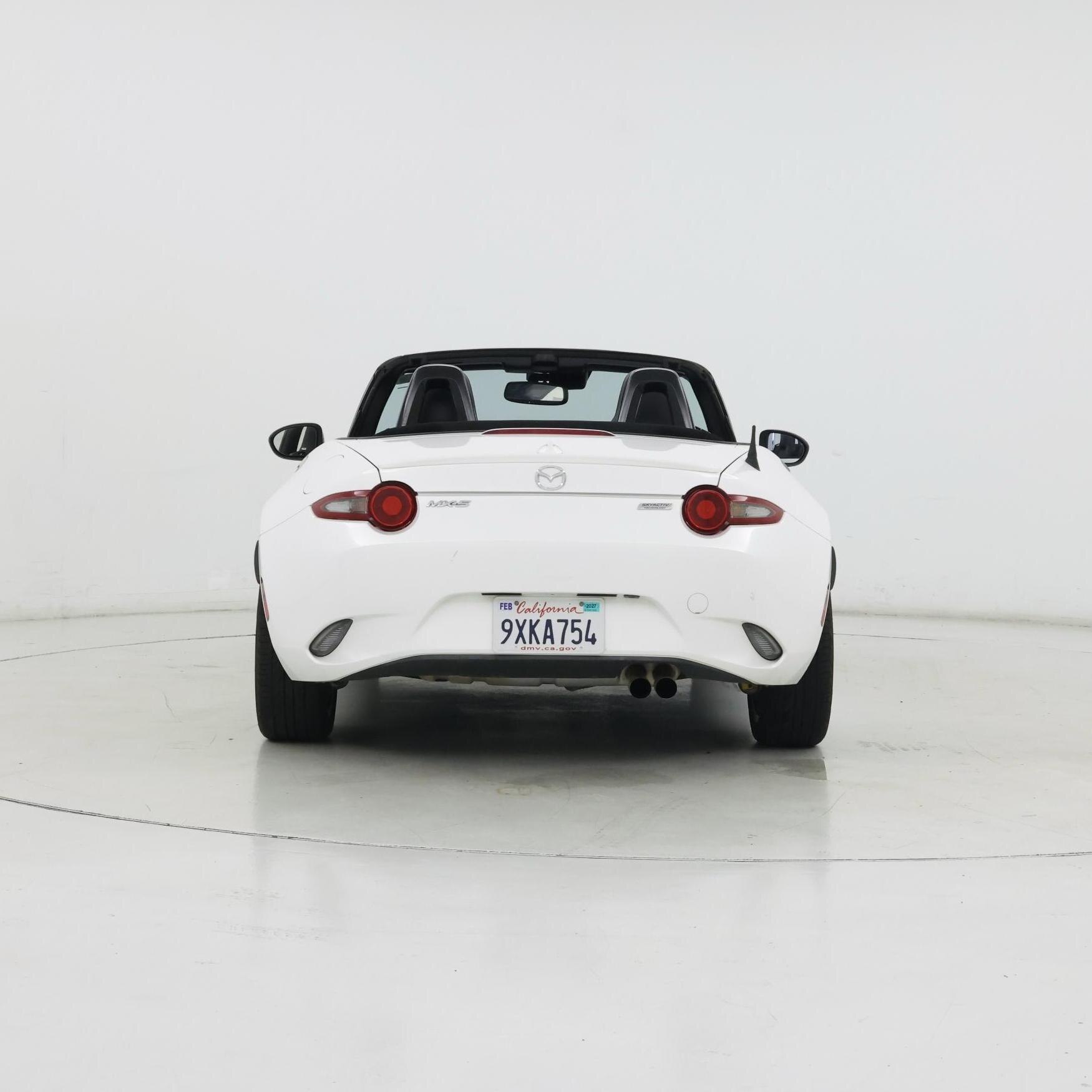 Thumbnail: 2016 Mazda MX-5 Miata - 6