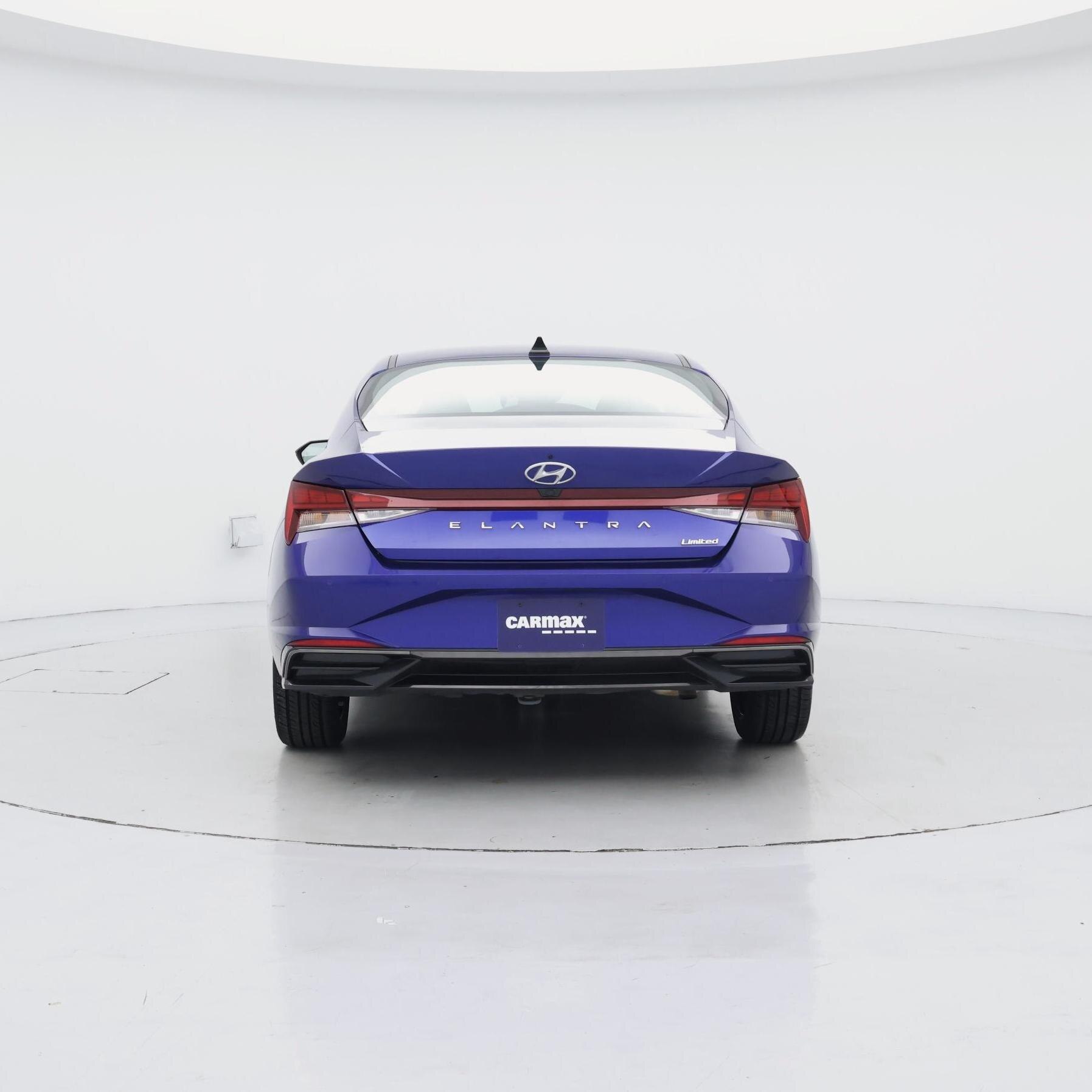 Thumbnail: 2023 Hyundai Elantra - 6