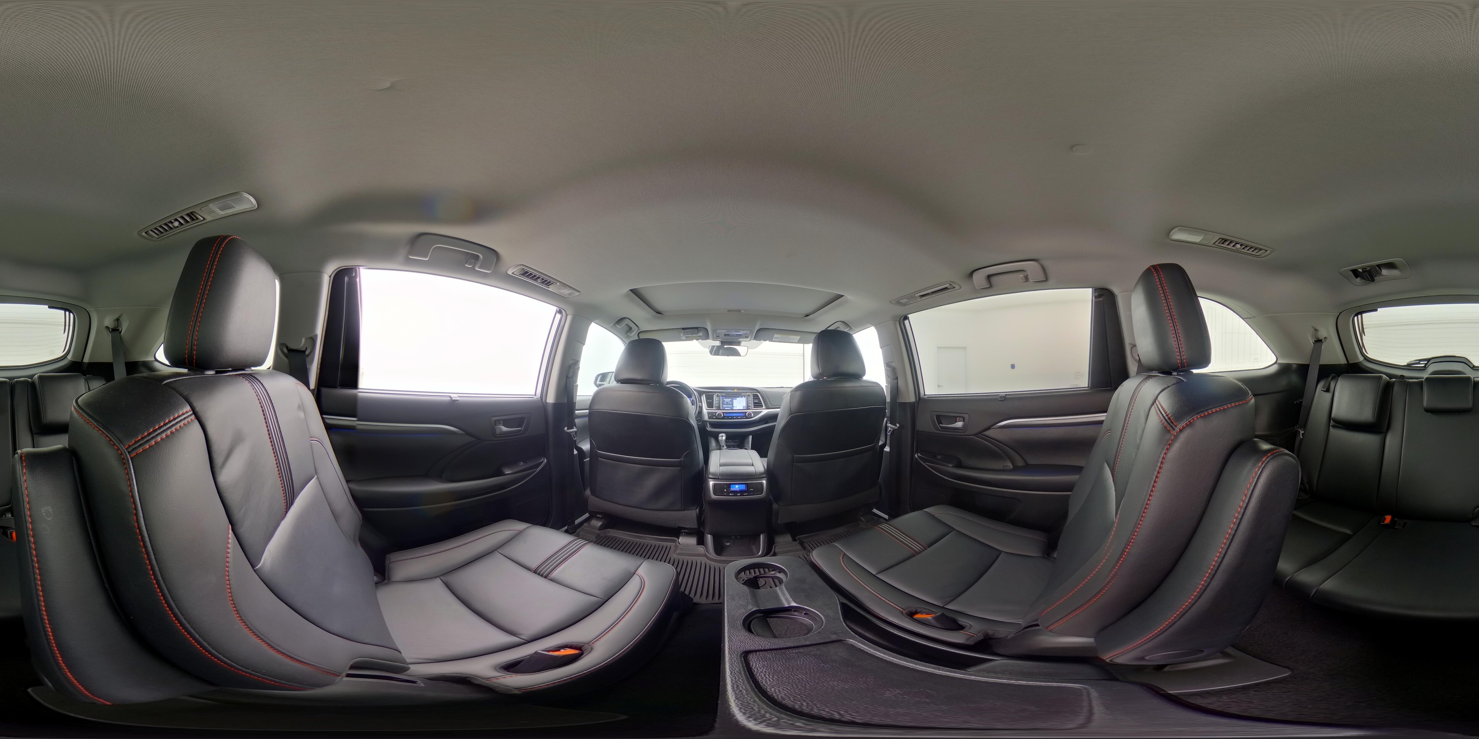2019 Toyota Highlander SE - Photo 28