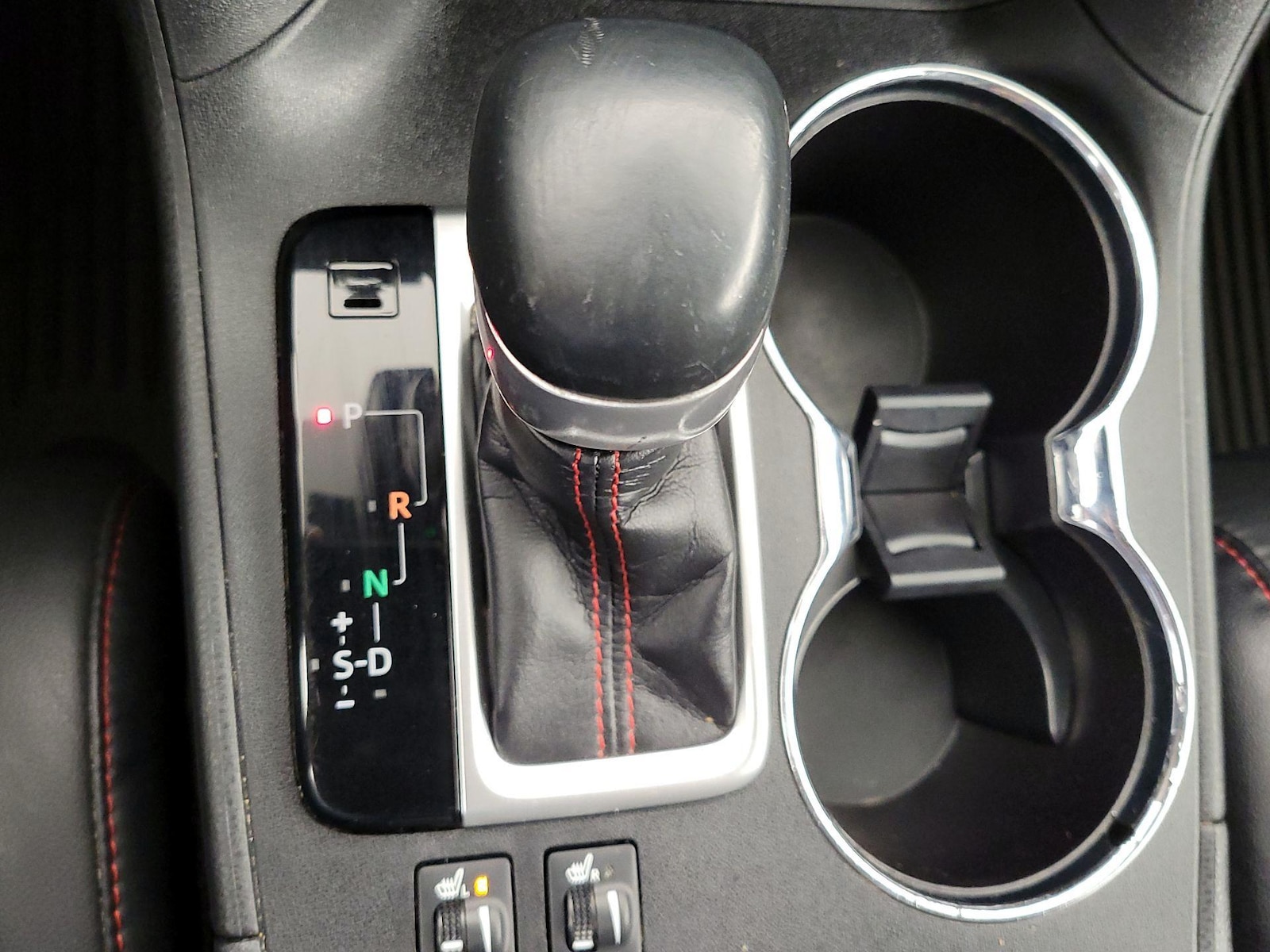 2019 Toyota Highlander SE - Photo 19