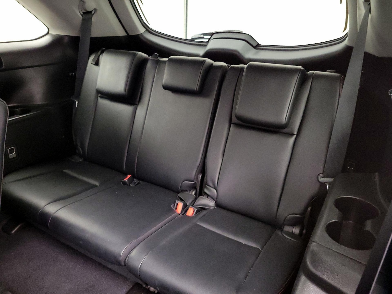 2019 Toyota Highlander SE - Photo 23