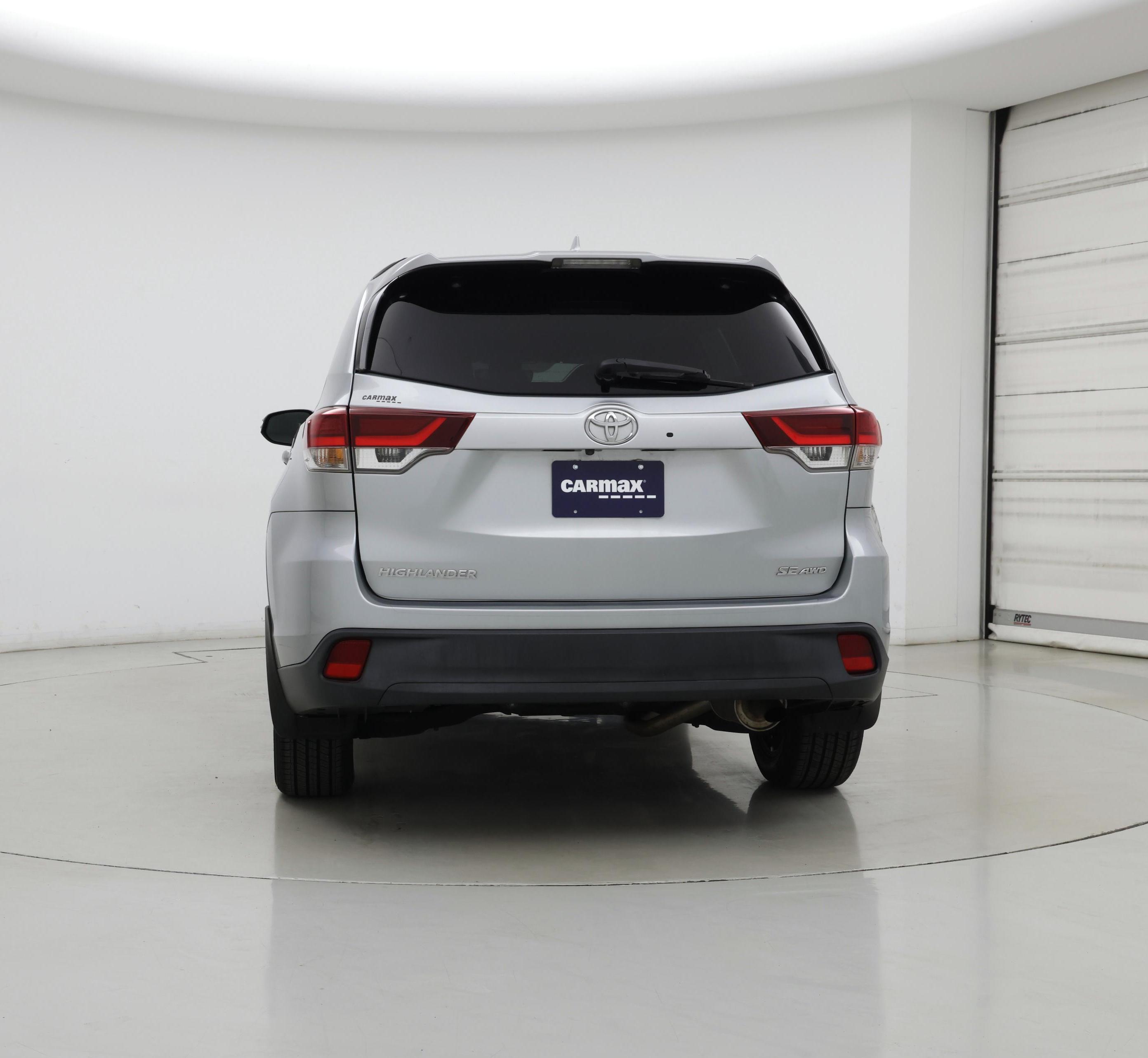 Thumbnail: 2019 Toyota Highlander - 6