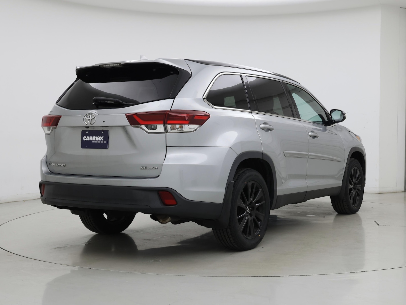 2019 Toyota Highlander SE - Photo 9