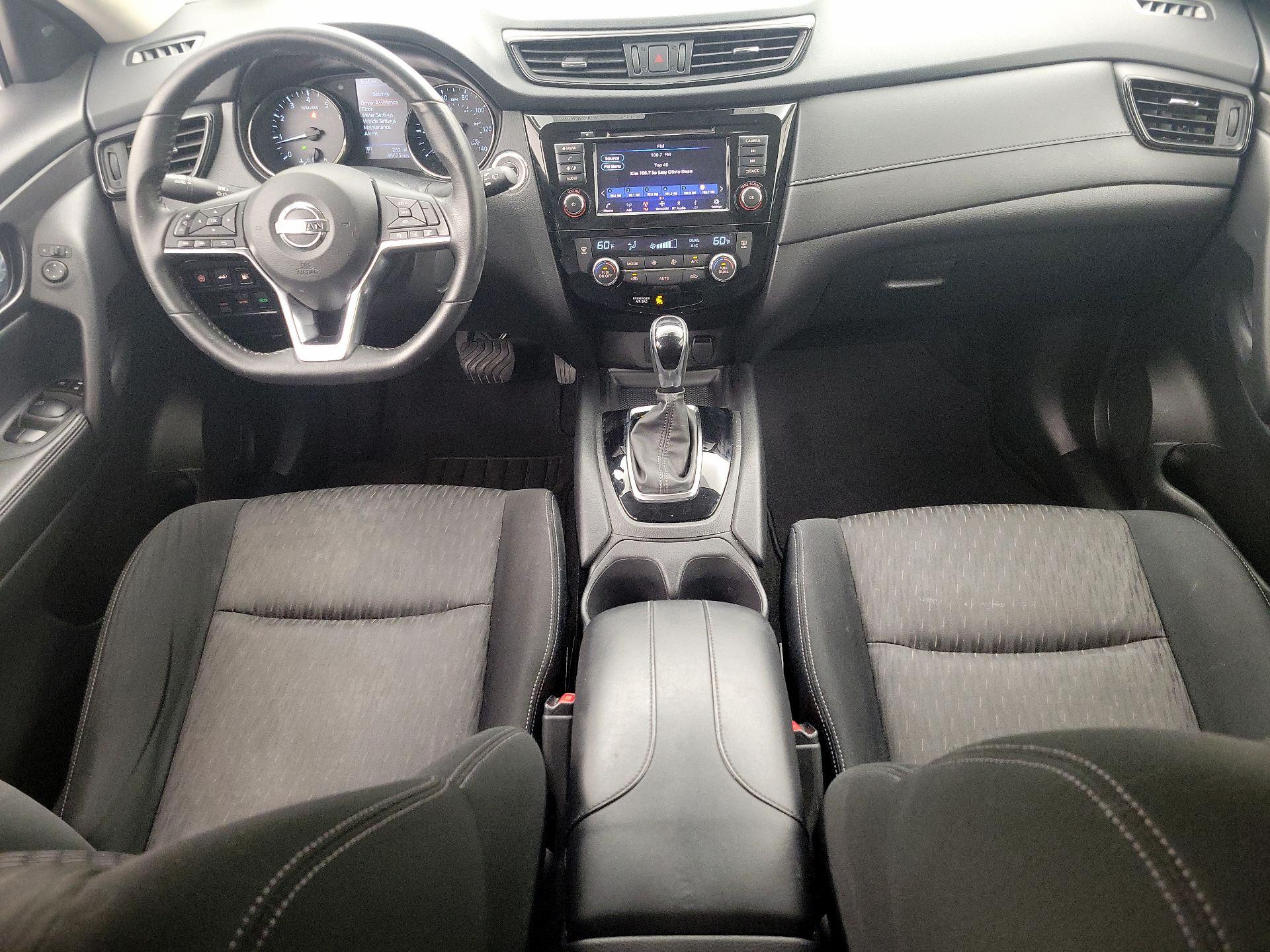 Thumbnail: 2019 Nissan Rogue - 9