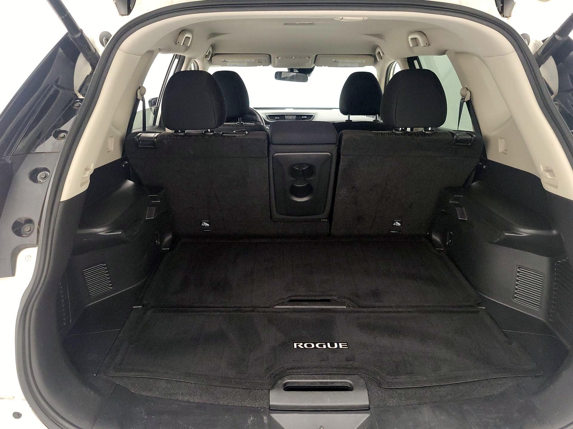 Thumbnail: 2019 Nissan Rogue - 20