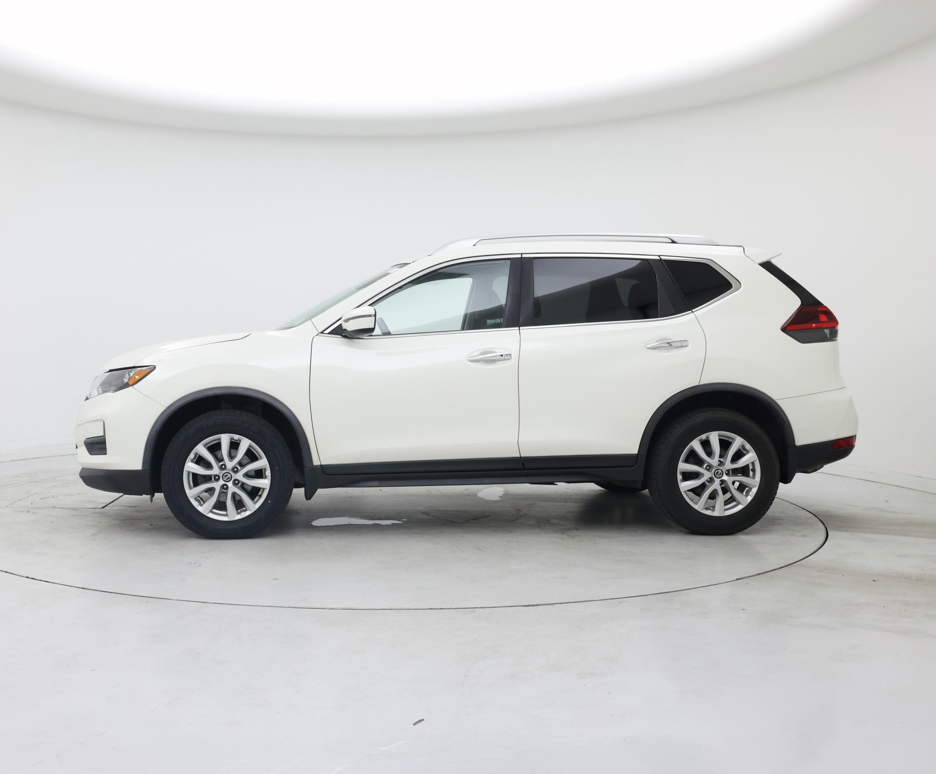 Thumbnail: 2019 Nissan Rogue - 3