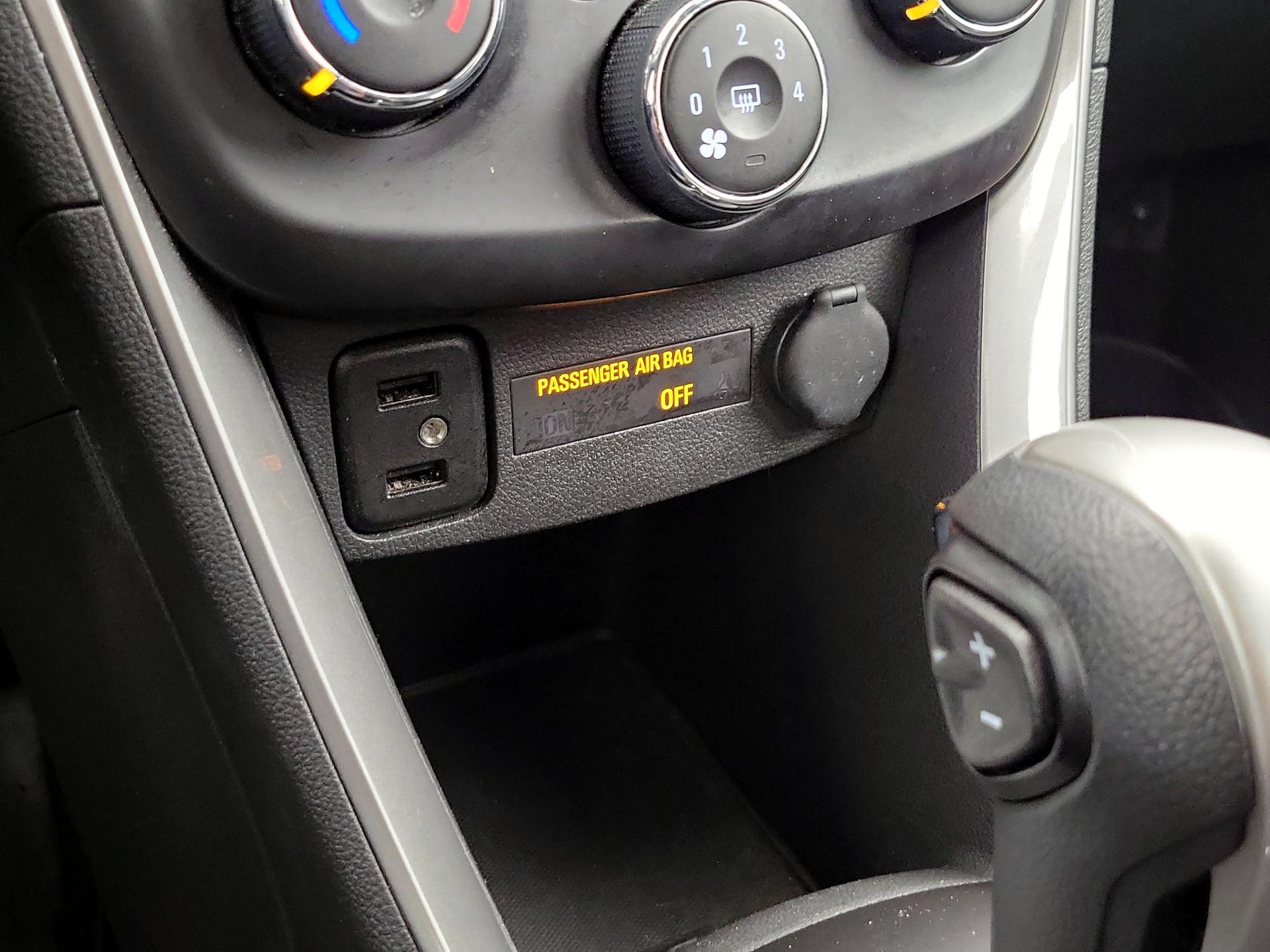 Thumbnail: 2018 Chevrolet Trax - 18