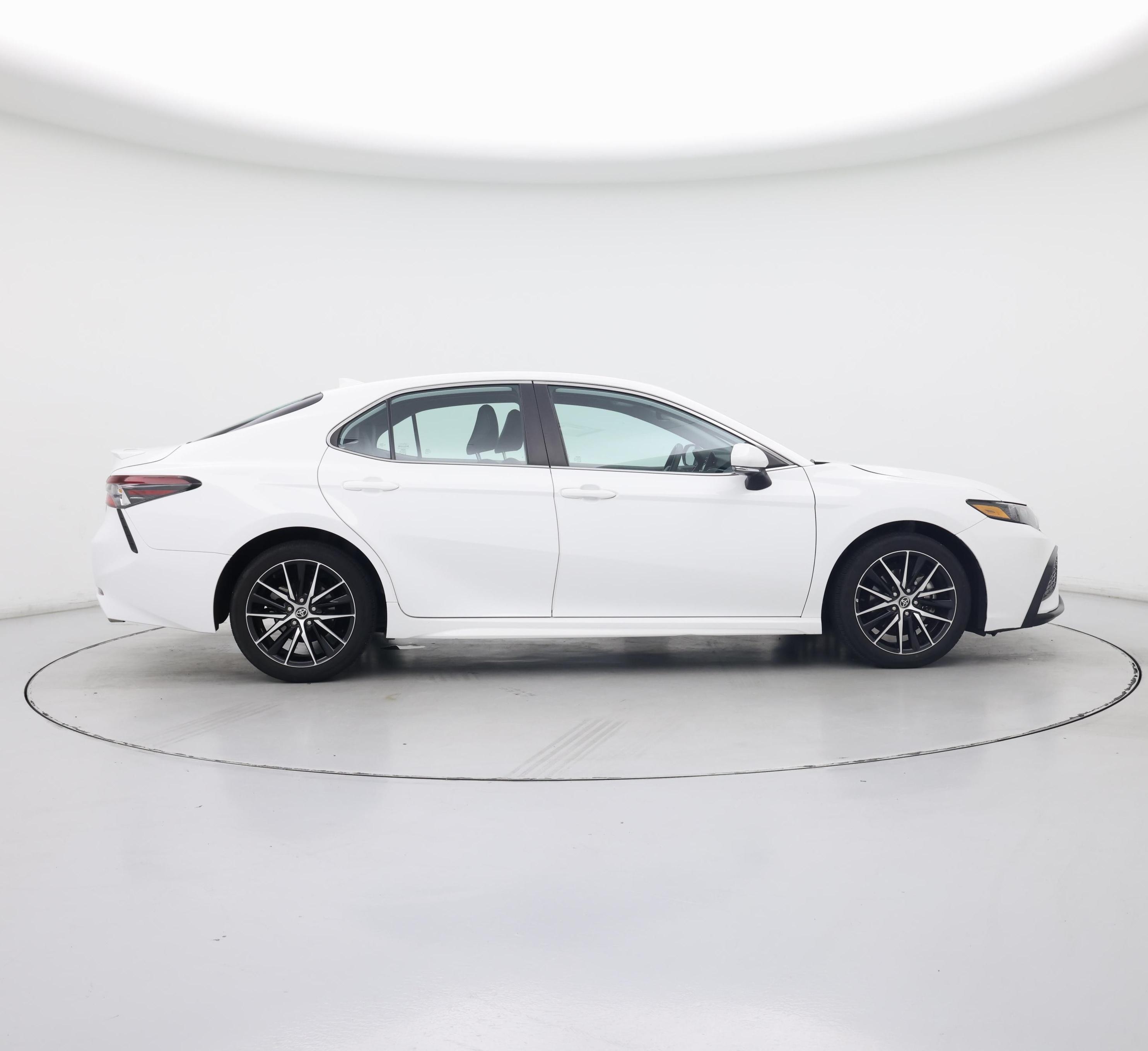 Thumbnail: 2023 Toyota Camry - 7
