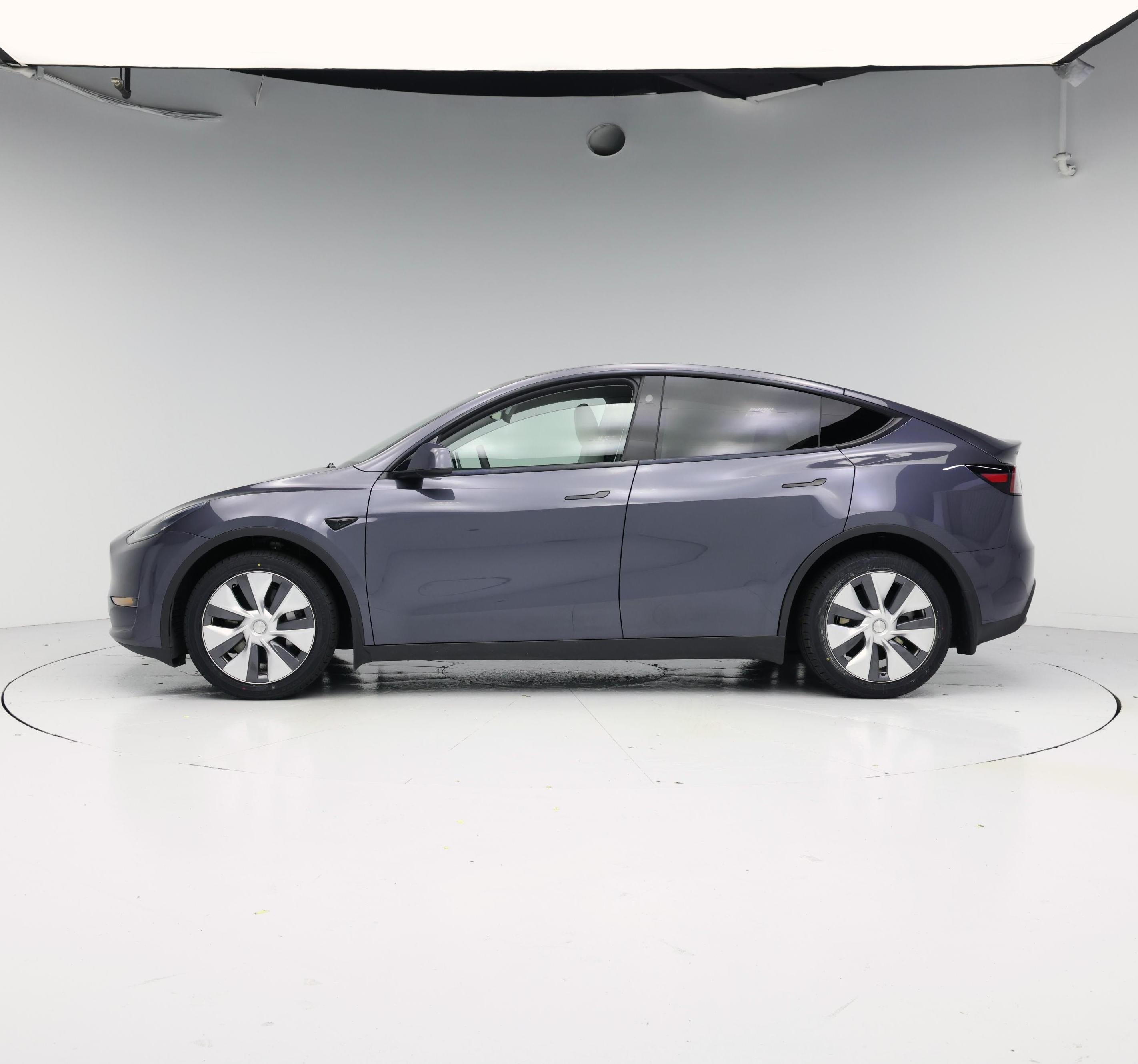 Thumbnail: 2023 Tesla Model Y - 3
