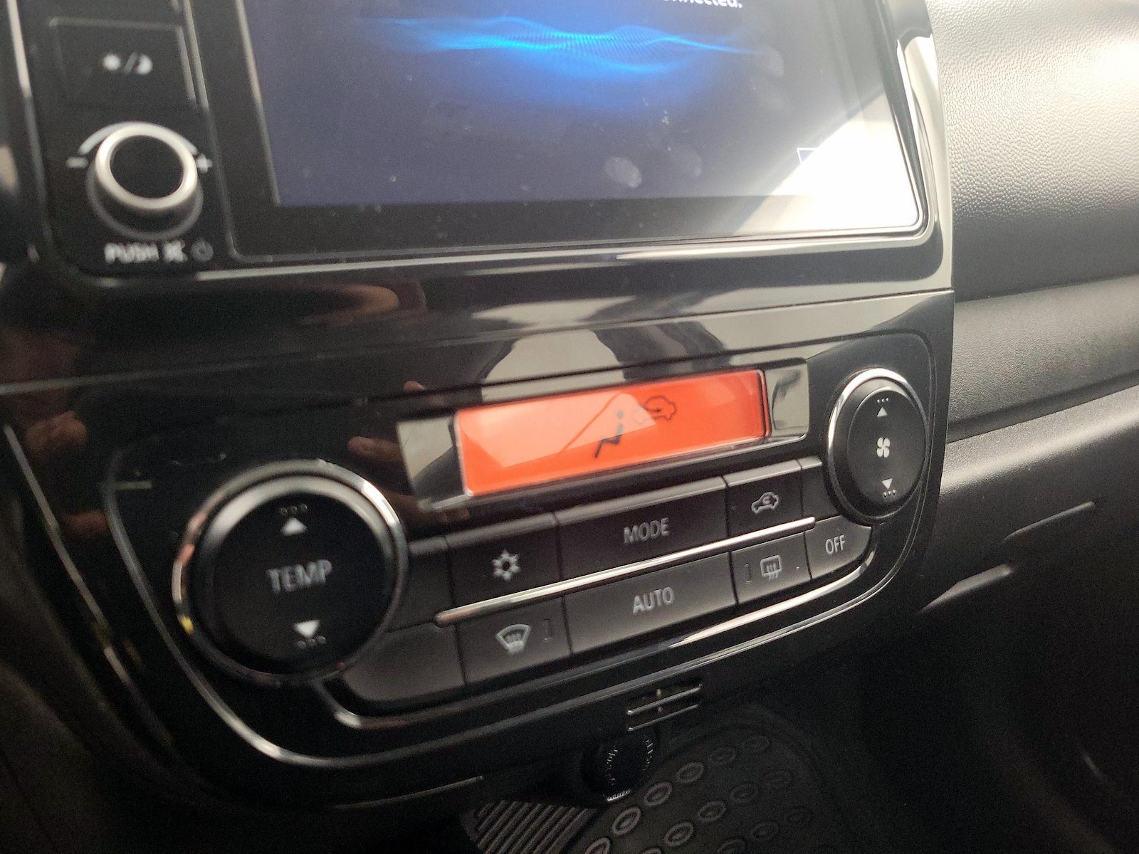 2021 Mitsubishi Mirage ES - Photo 17
