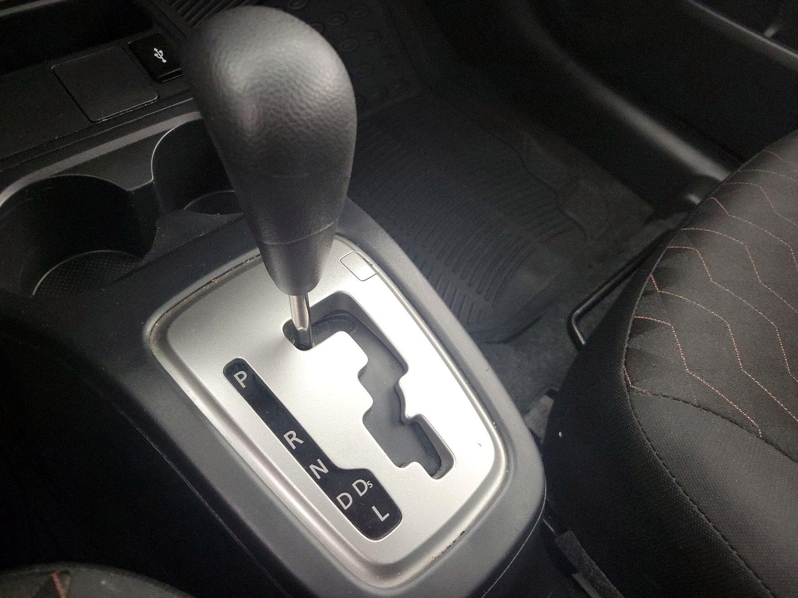 2021 Mitsubishi Mirage ES - Photo 18