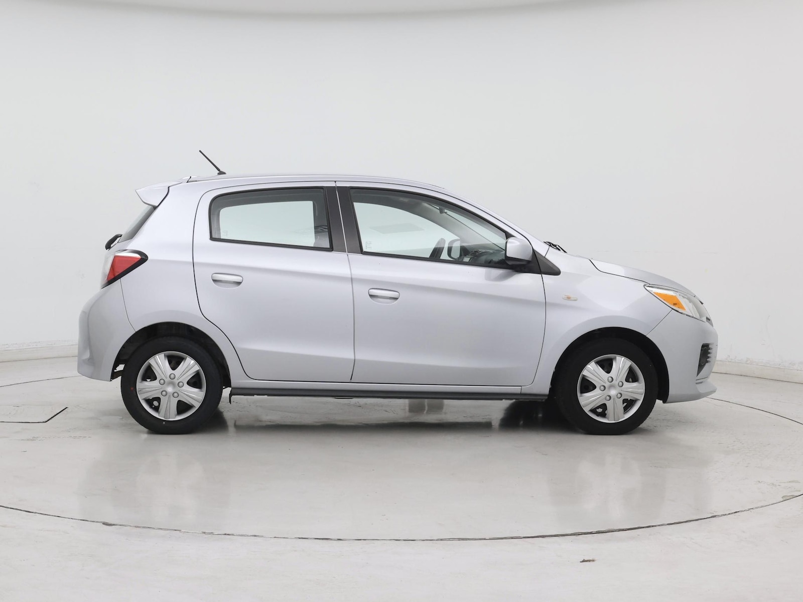 2021 Mitsubishi Mirage ES - Photo 8