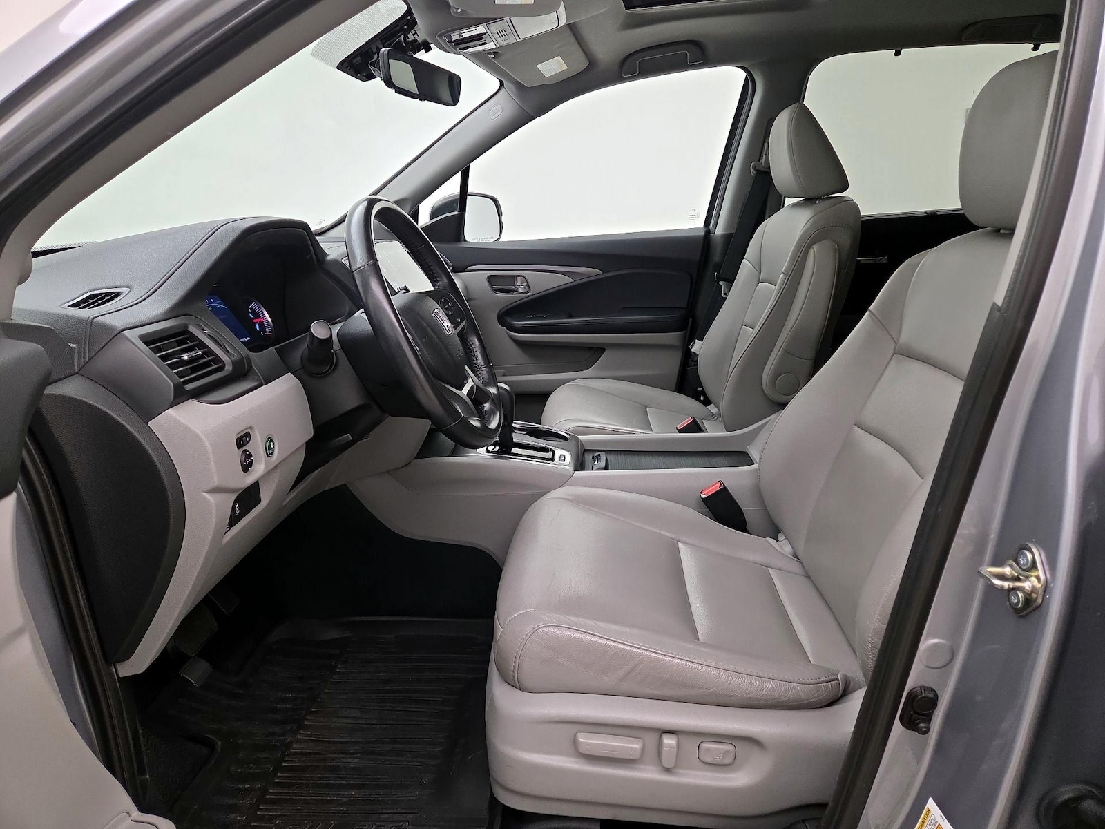 2020 Honda Pilot EX-L - Photo 12