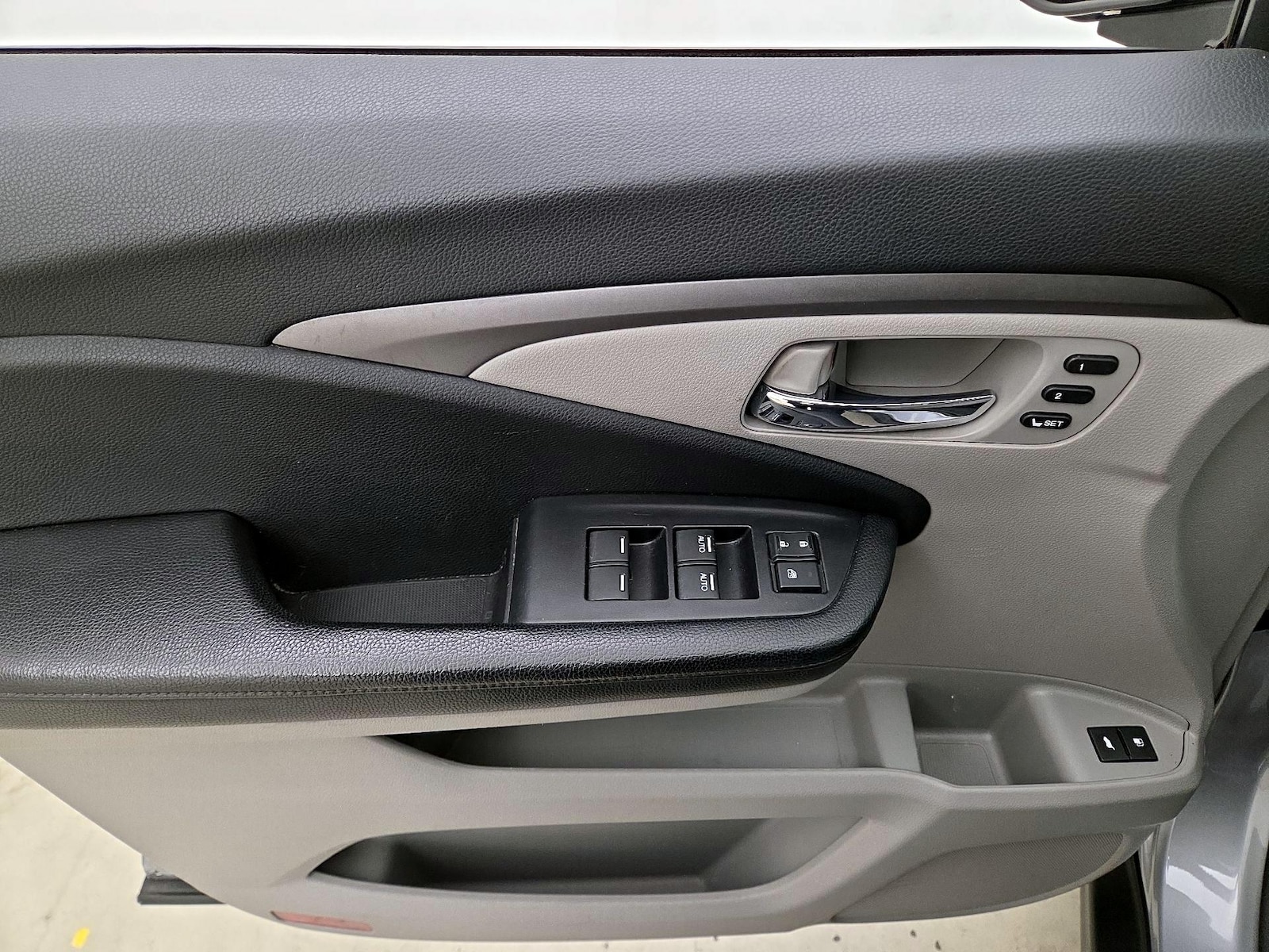 2020 Honda Pilot EX-L - Photo 13