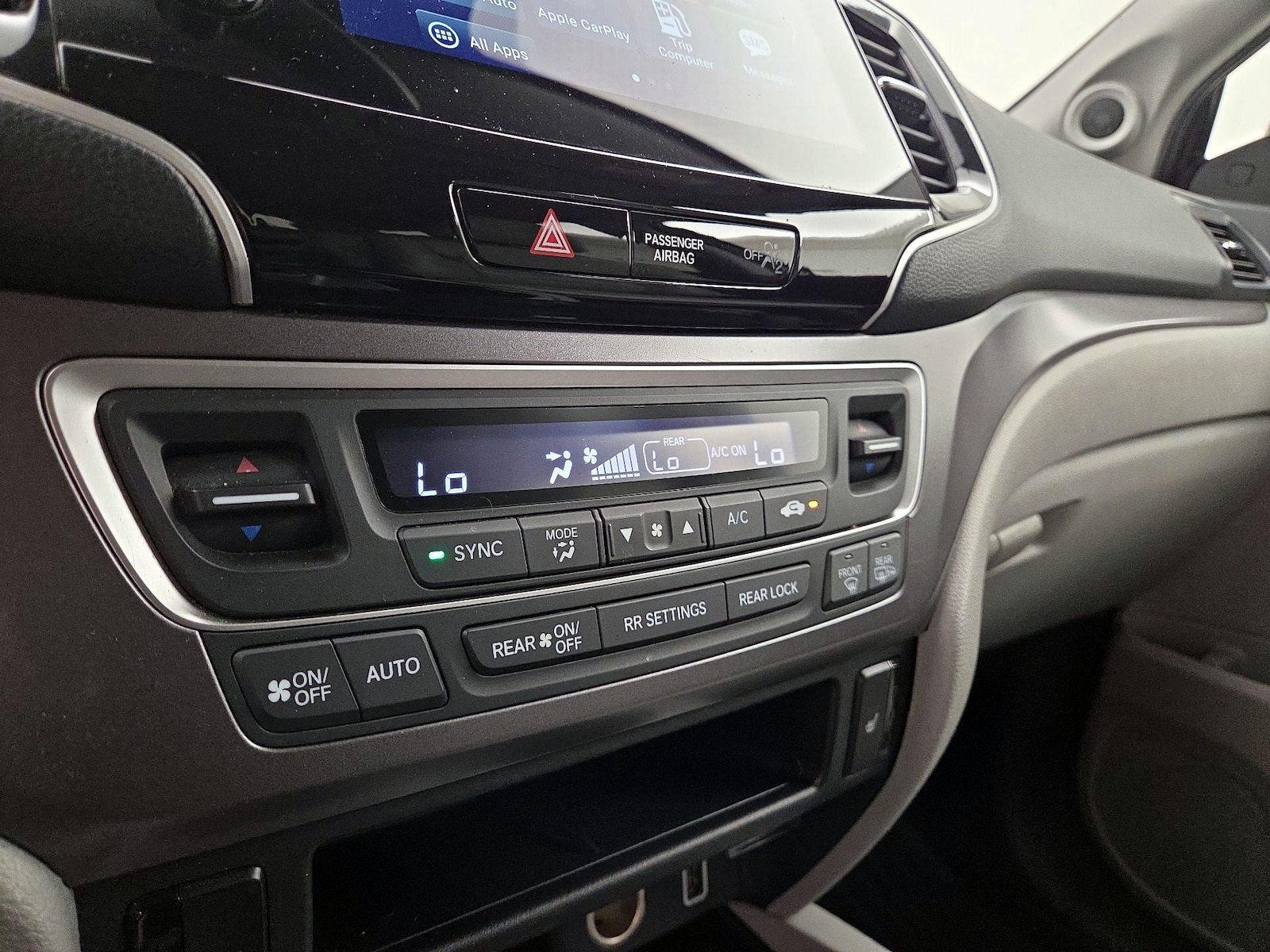 2020 Honda Pilot EX-L - Photo 17