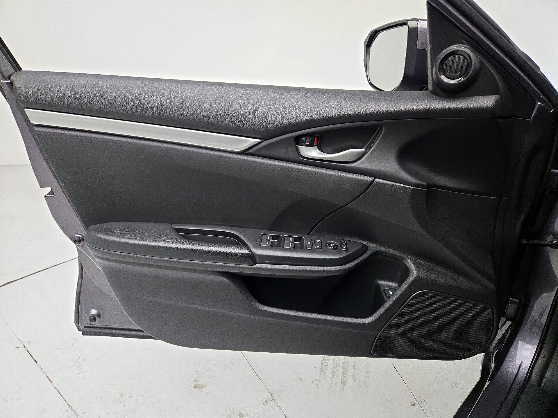 Thumbnail: 2020 Honda Civic - 12