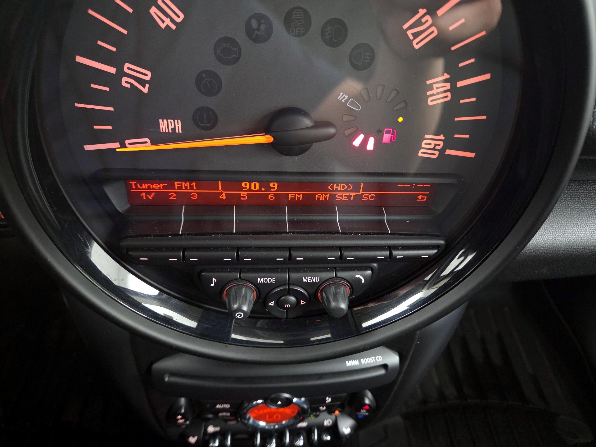 Thumbnail: 2016 MINI Cooper Countryman - 13