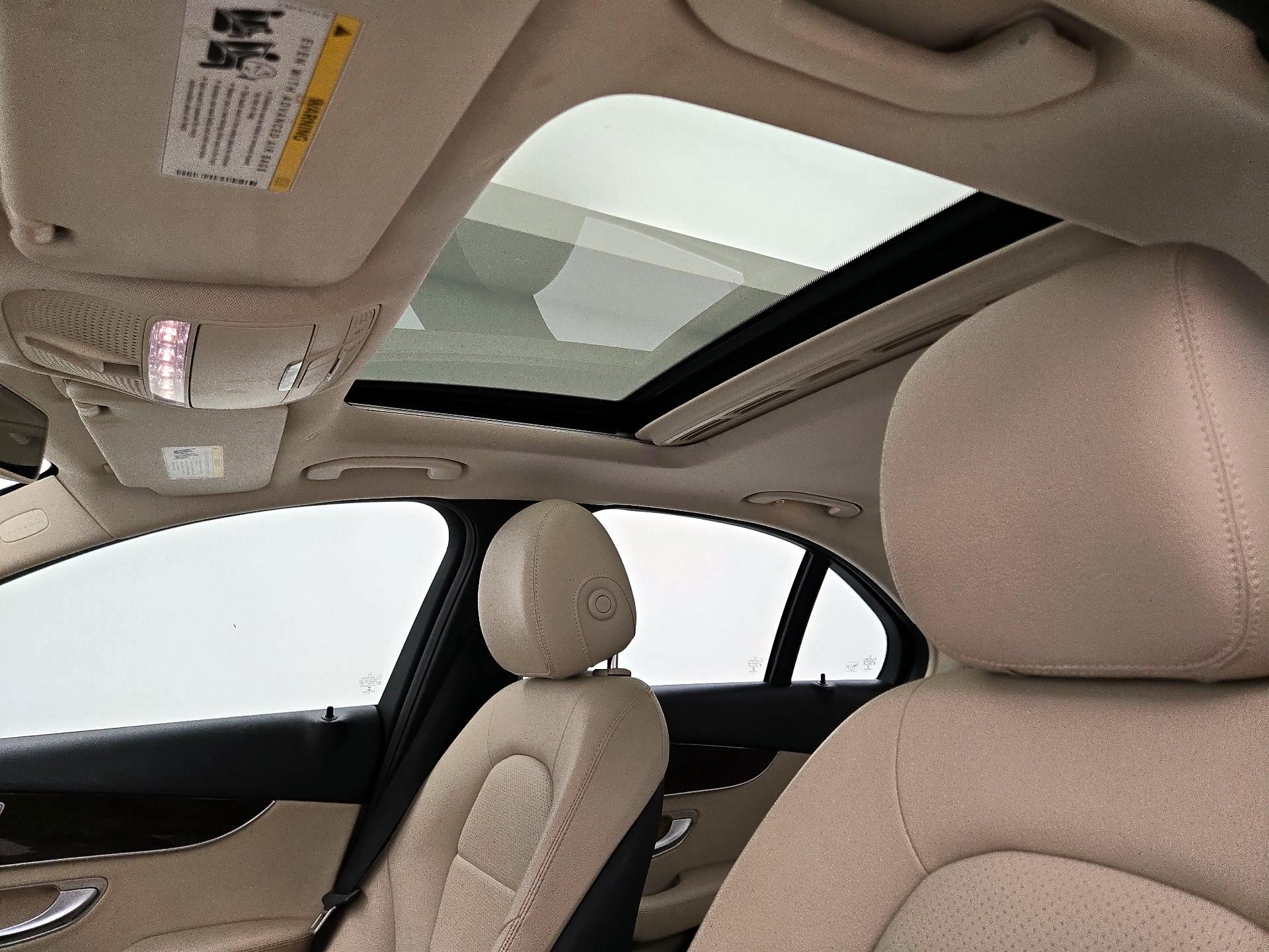 Thumbnail: 2019 Mercedes-Benz C-Class - 19