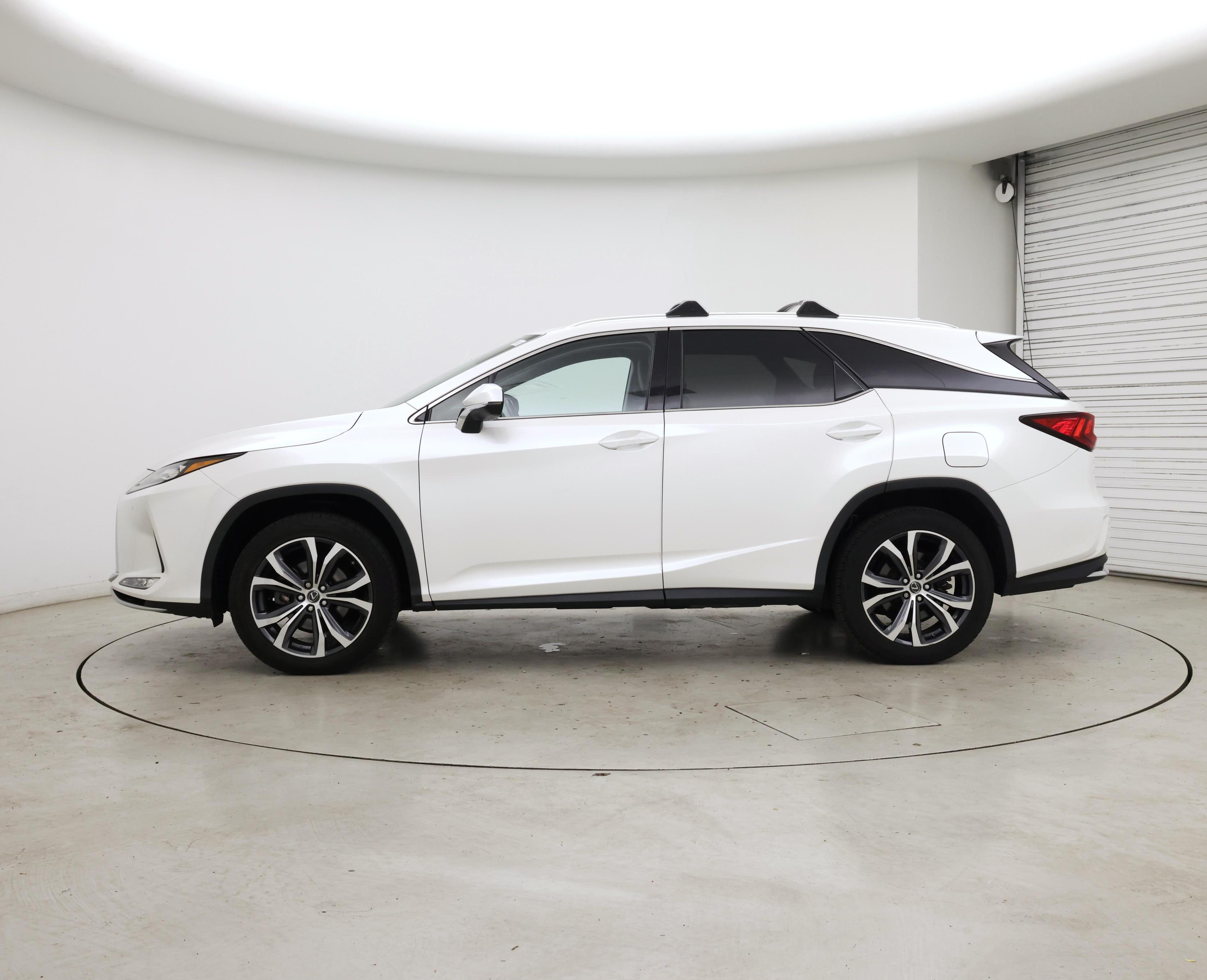Thumbnail: 2022 Lexus RX - 3