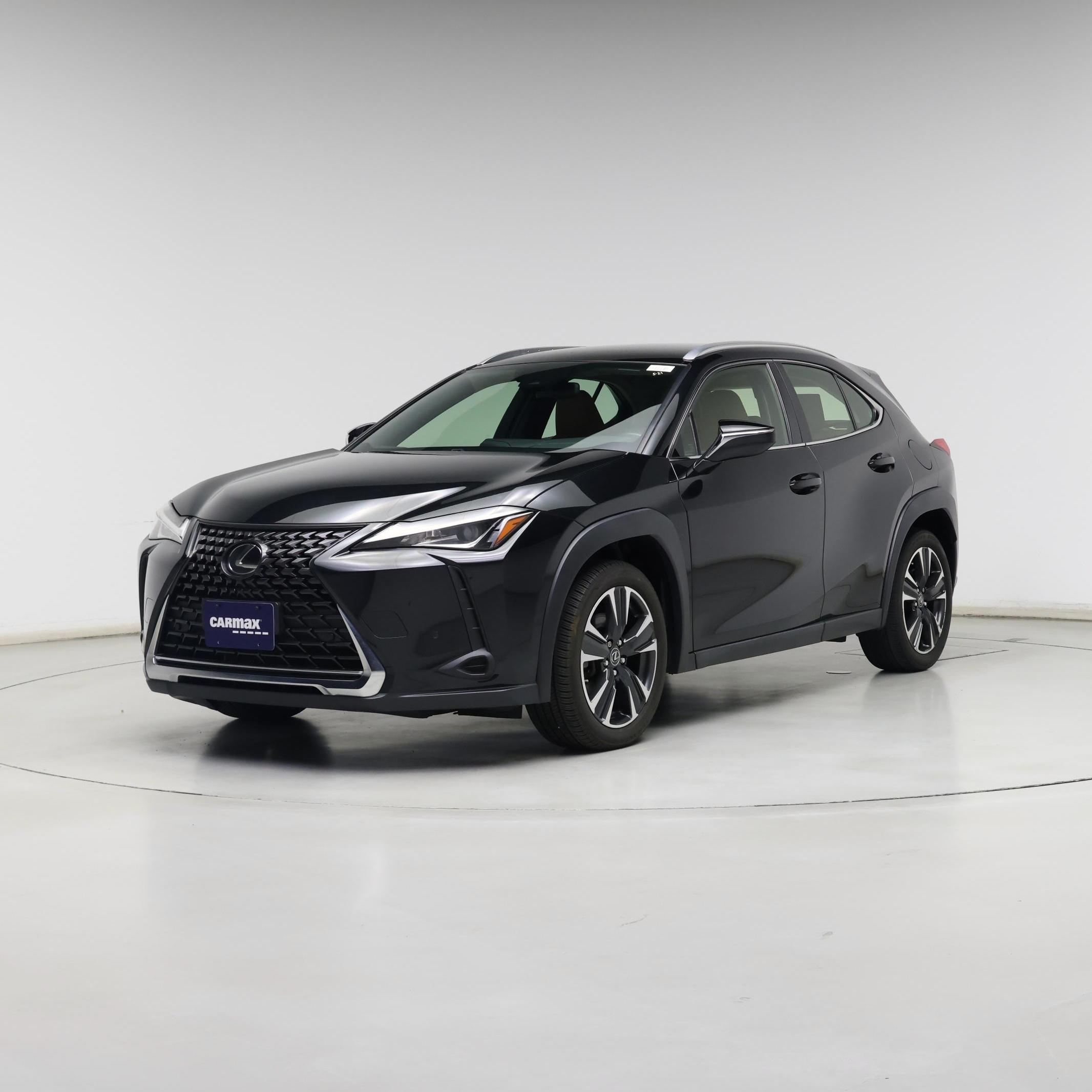 Thumbnail: 2020 Lexus UX - 4