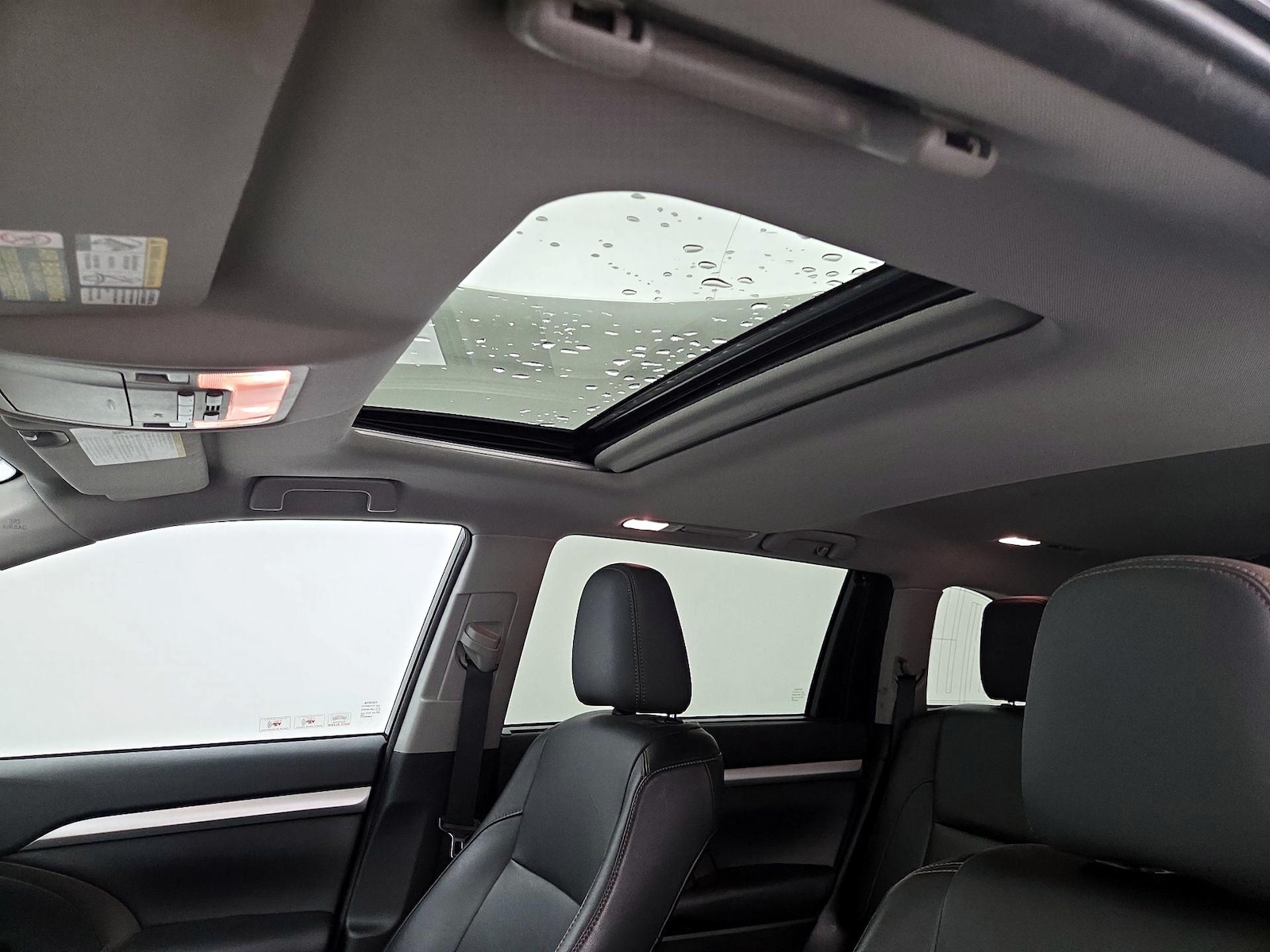 2015 Toyota Highlander XLE - Photo 21
