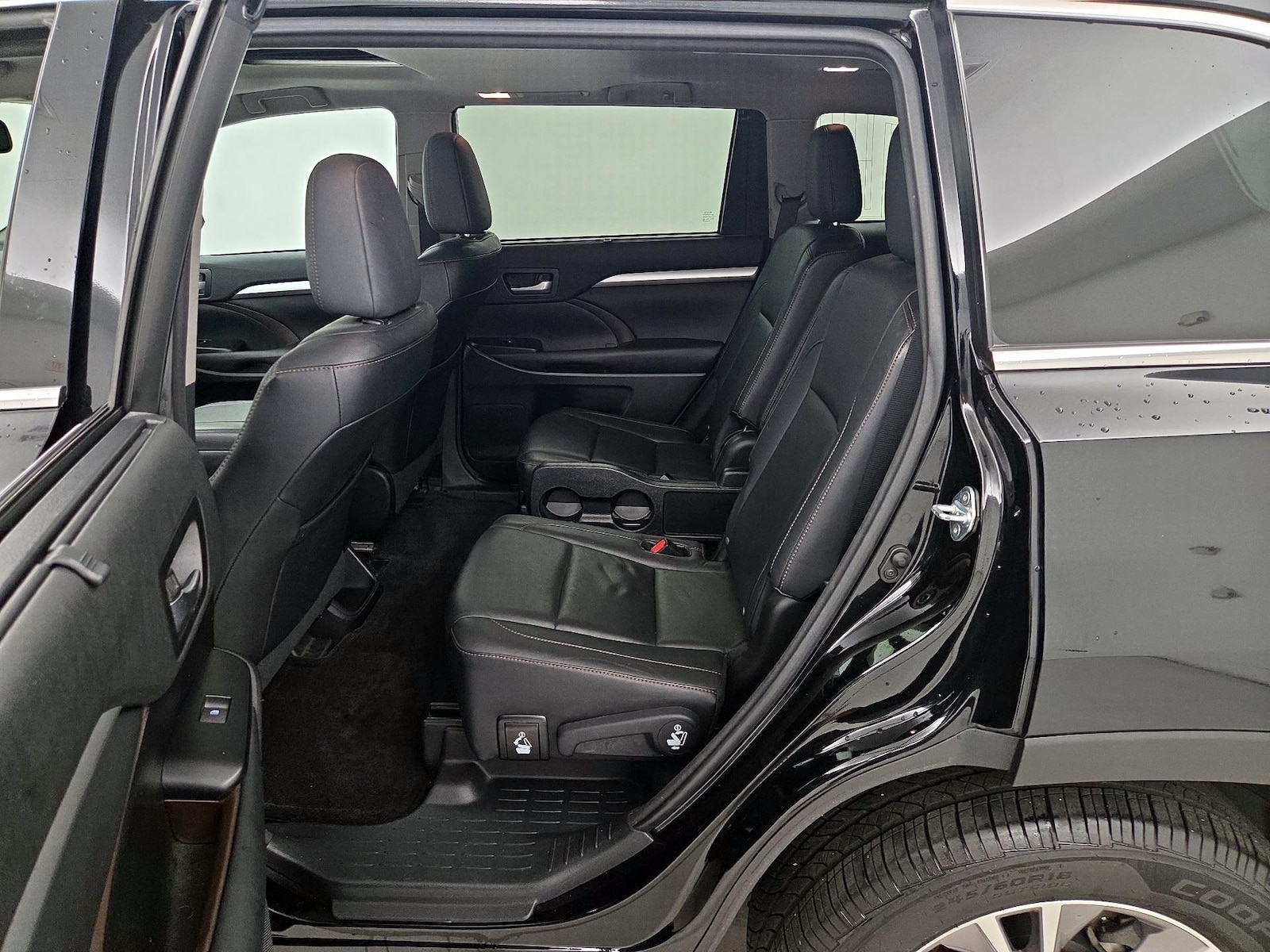 2015 Toyota Highlander XLE - Photo 22