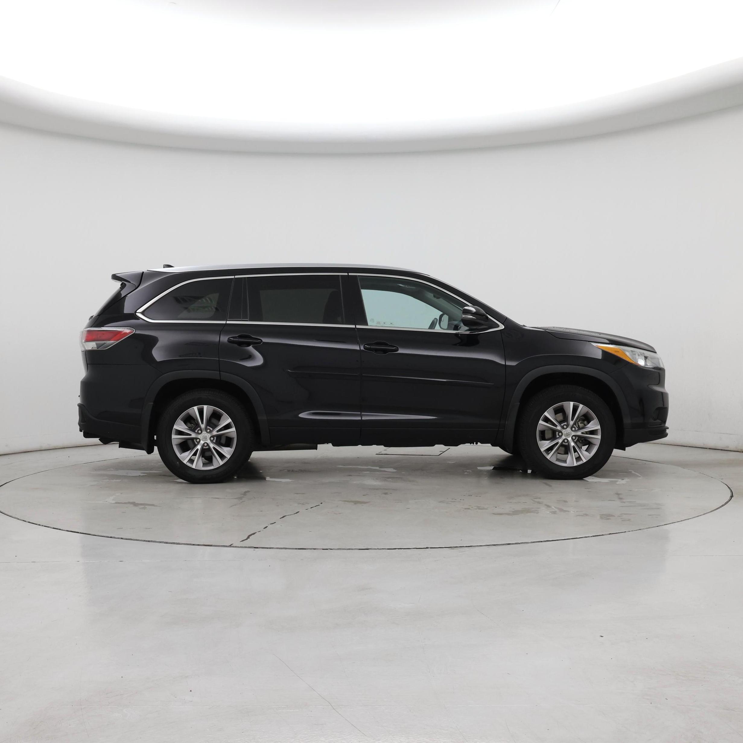 Thumbnail: 2015 Toyota Highlander - 7