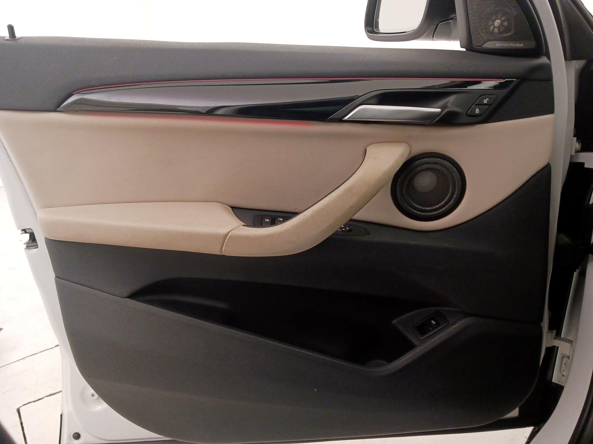 Thumbnail: 2021 BMW X1 - 12