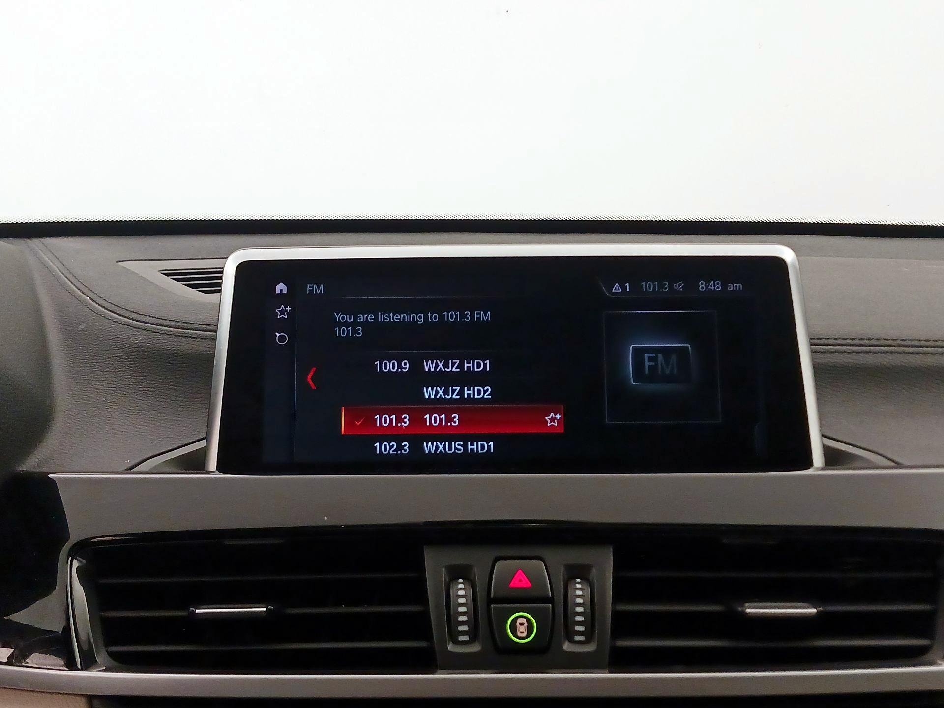 Thumbnail: 2021 BMW X1 - 16