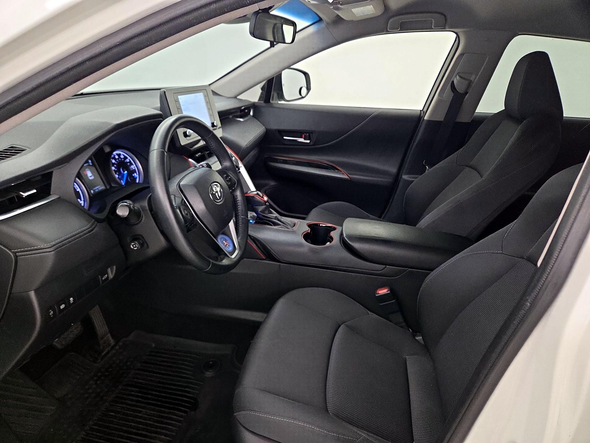 Thumbnail: 2021 Toyota Venza - 11