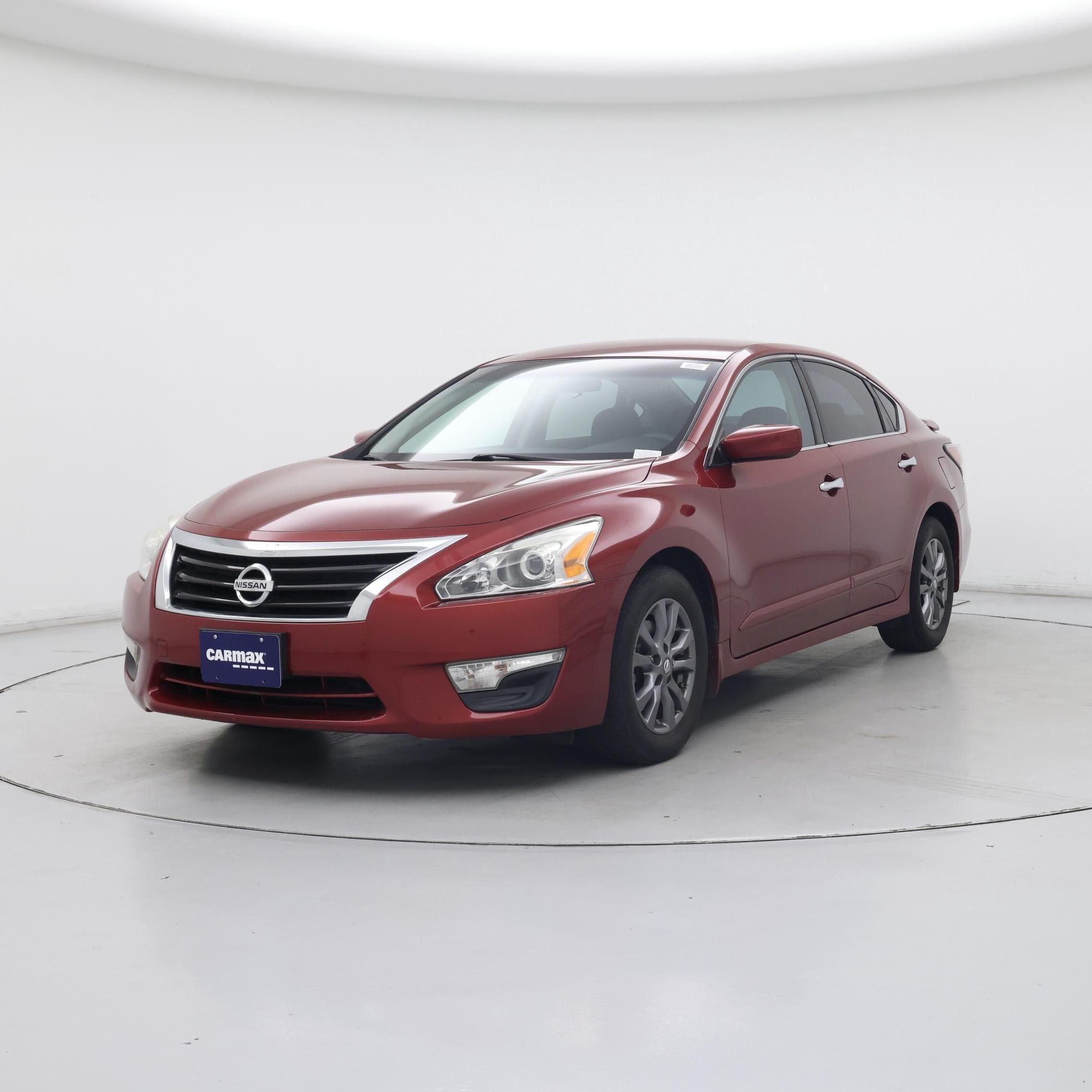 Thumbnail: 2015 Nissan Altima - 4