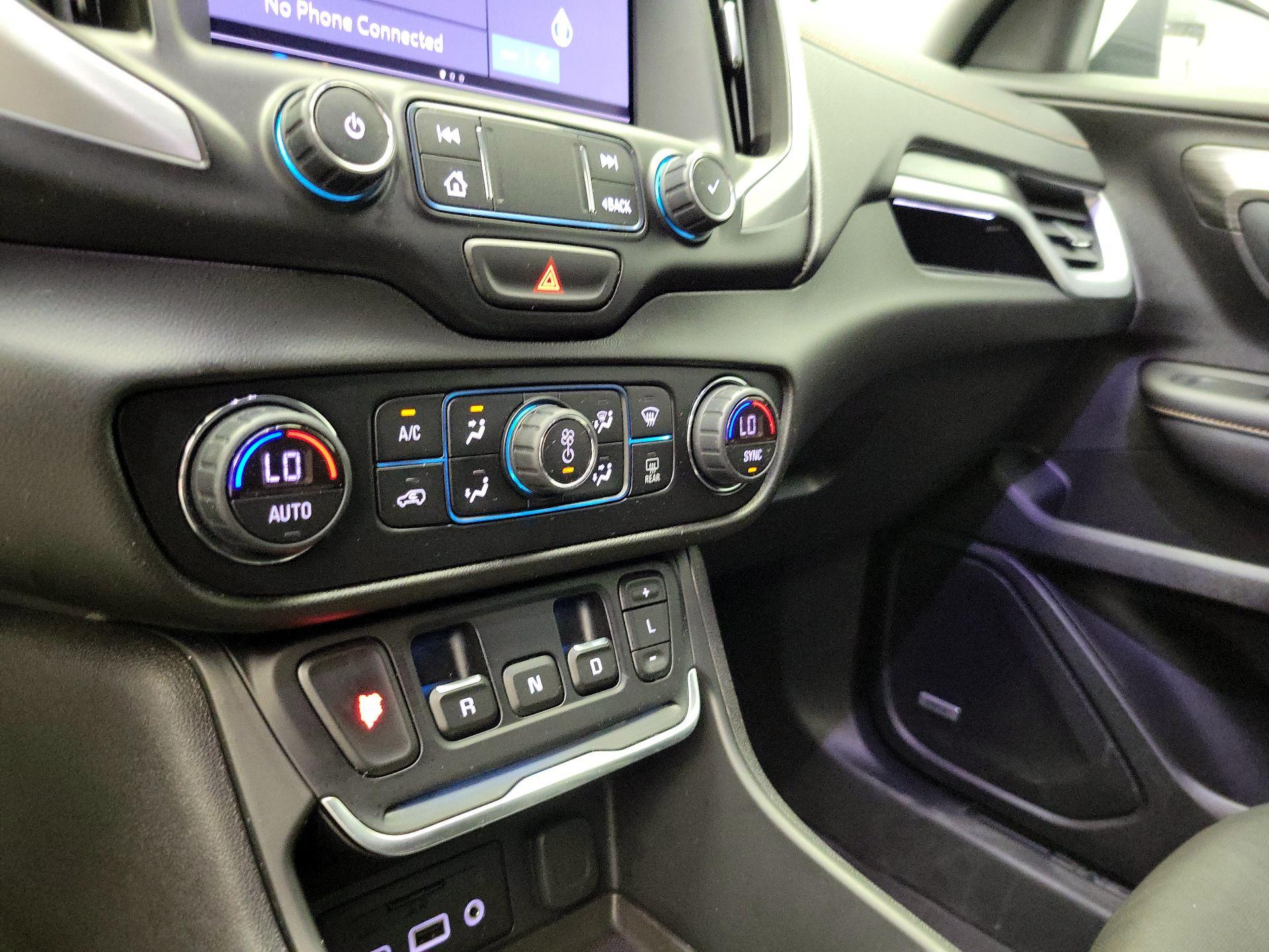 Thumbnail: 2019 GMC Terrain - 17