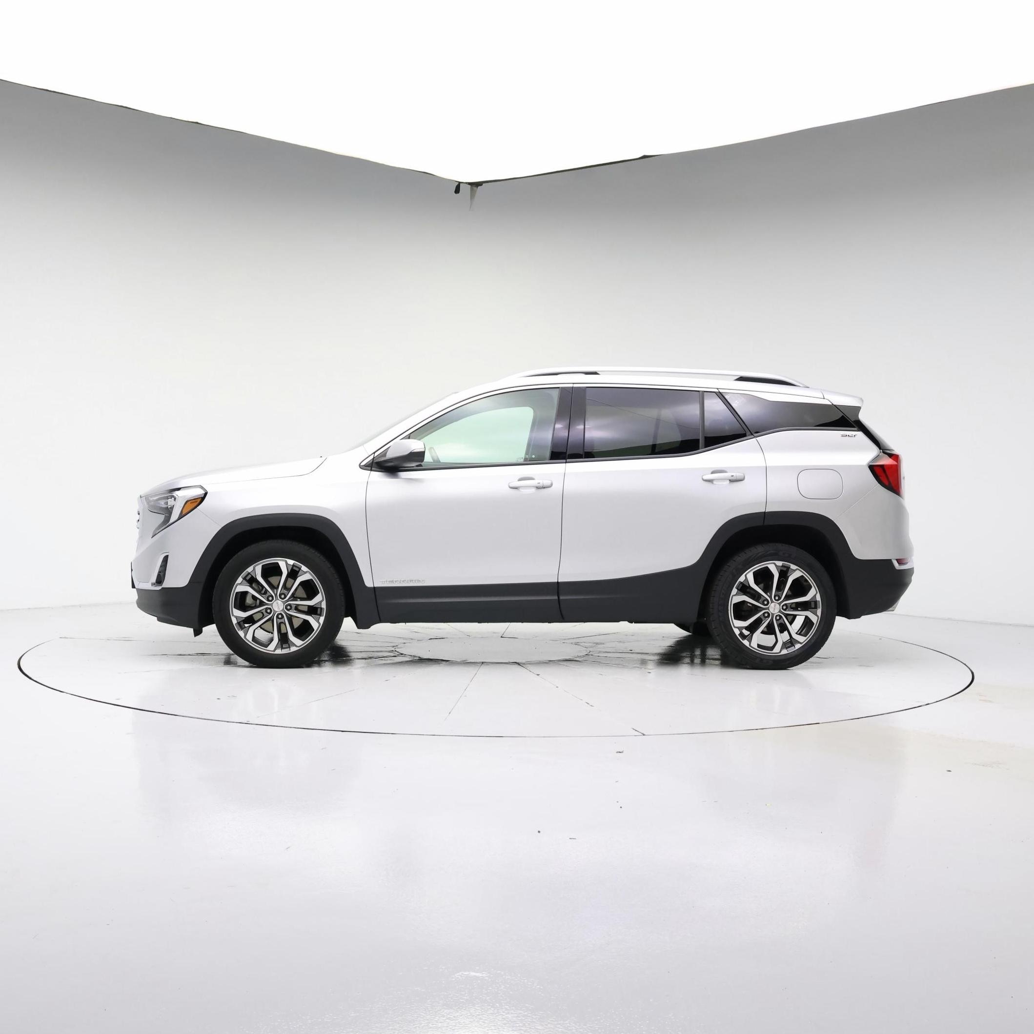 Thumbnail: 2019 GMC Terrain - 3