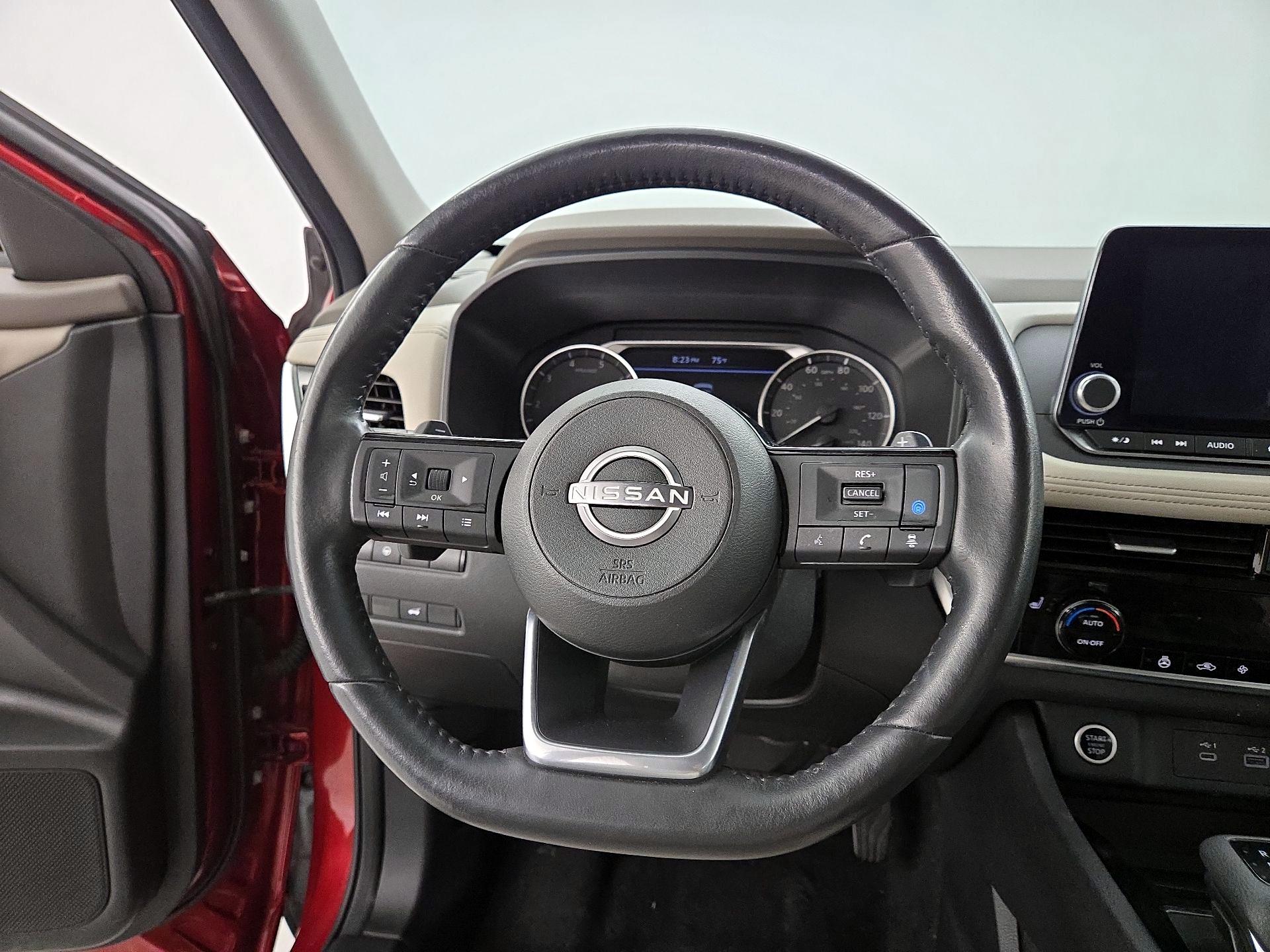 Thumbnail: 2022 Nissan Rogue - 10