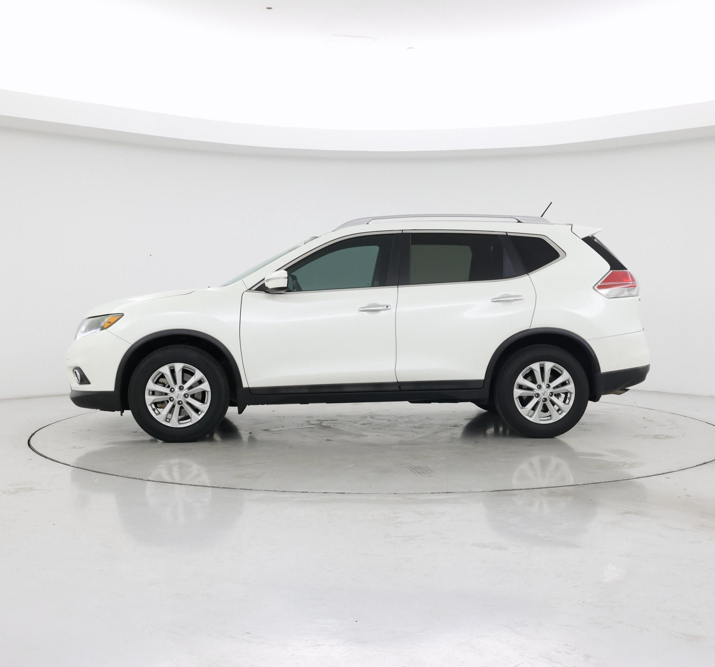 Thumbnail: 2015 Nissan Rogue - 3