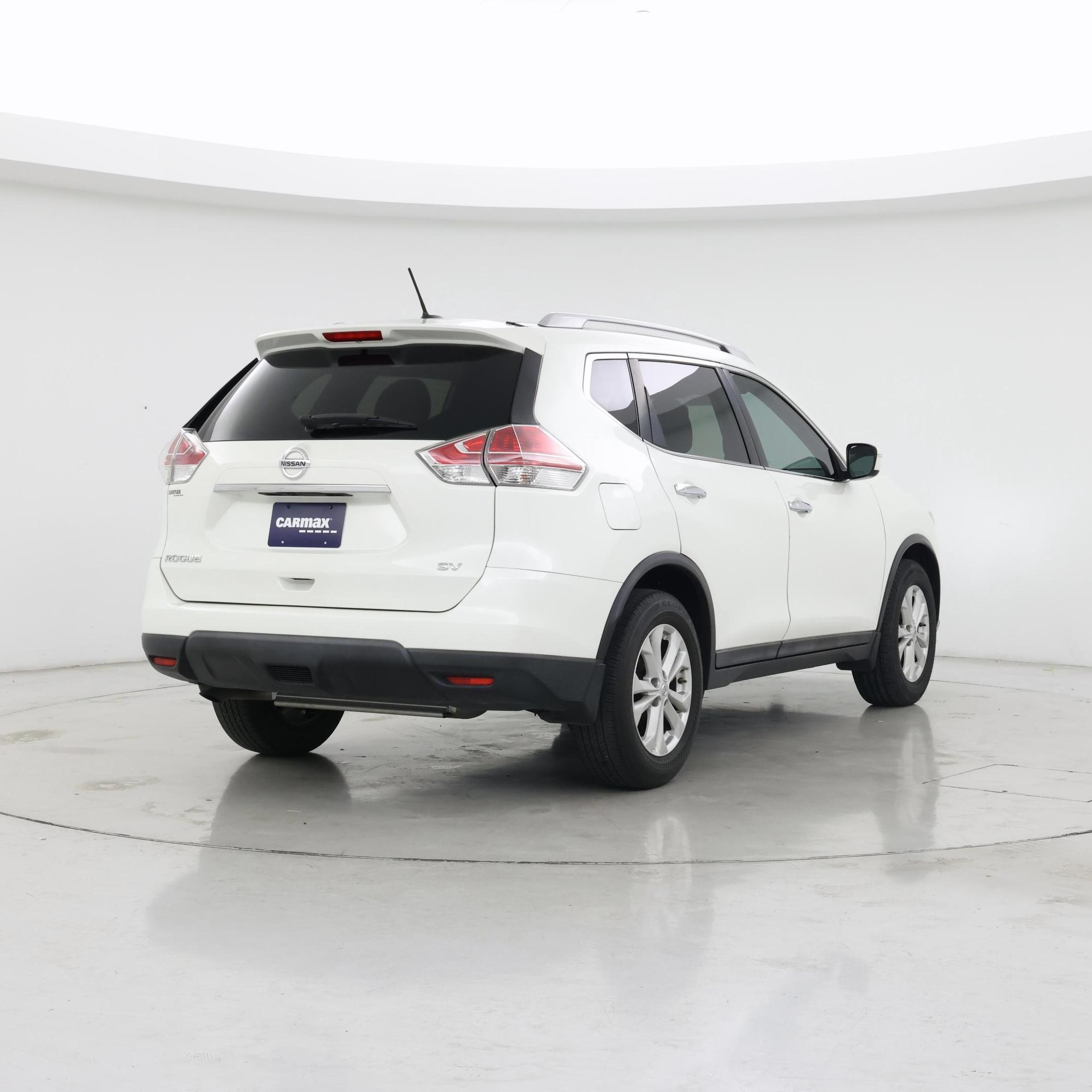 Thumbnail: 2015 Nissan Rogue - 8